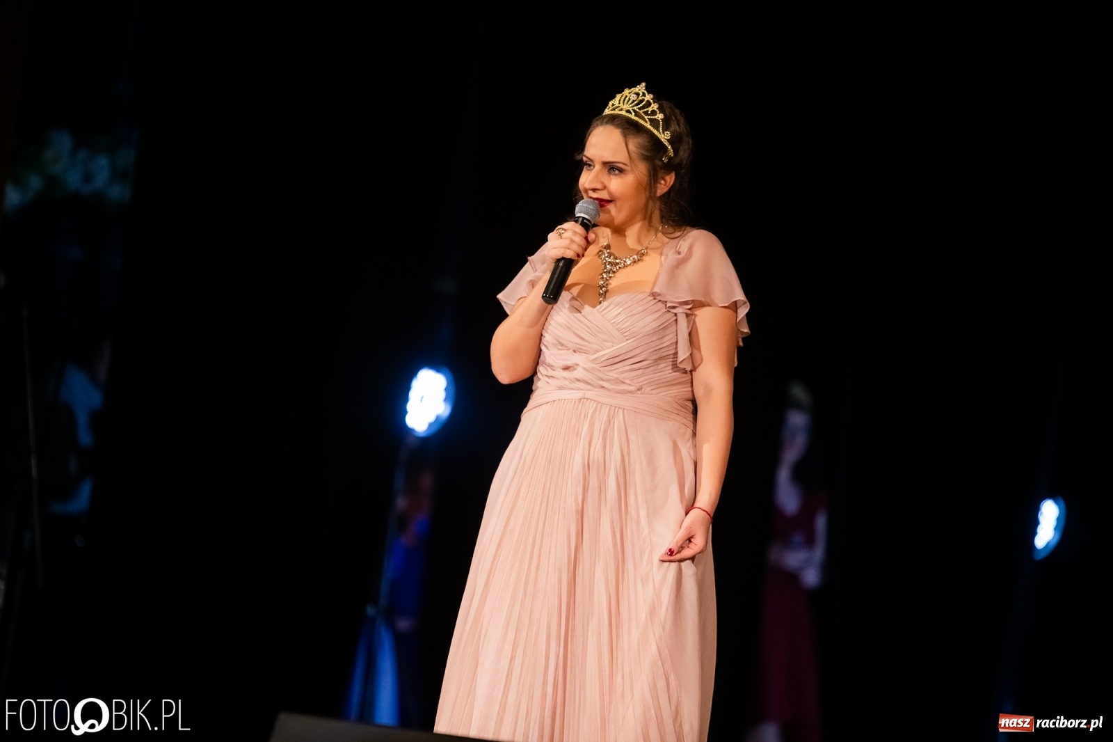 Zdjęcie w galerii na portalu naszraciborz.pl: Gwiazdka Serc, tym razem jak z bajki [FOTO i WIDEO]  wiadomości z regionu