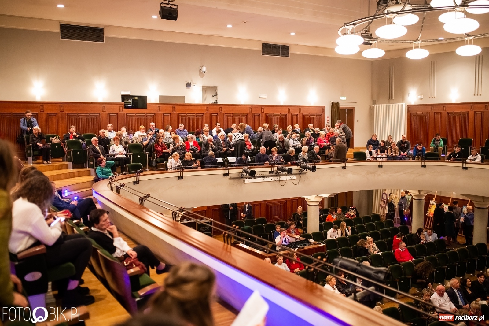 Zdjęcie w galerii na portalu naszraciborz.pl: Gwiazdka Serc, tym razem jak z bajki [FOTO i WIDEO]  wiadomości z regionu