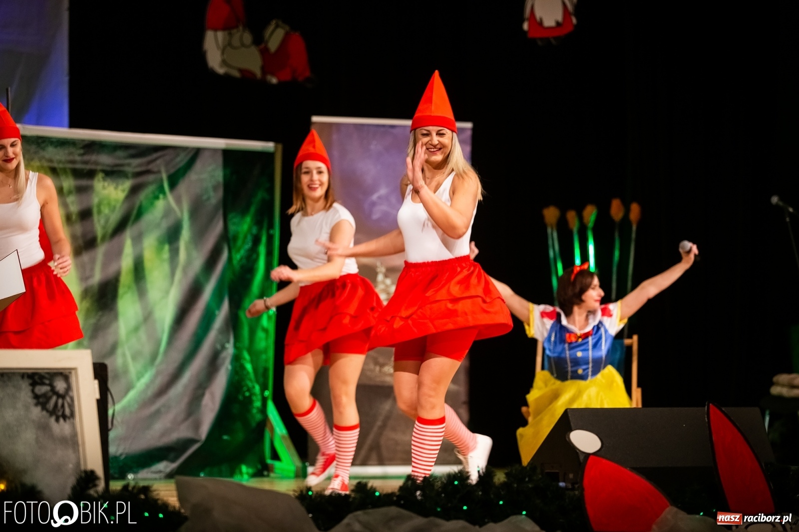 Zdjęcie w galerii na portalu naszraciborz.pl: Gwiazdka Serc, tym razem jak z bajki [FOTO i WIDEO]  wiadomości z regionu