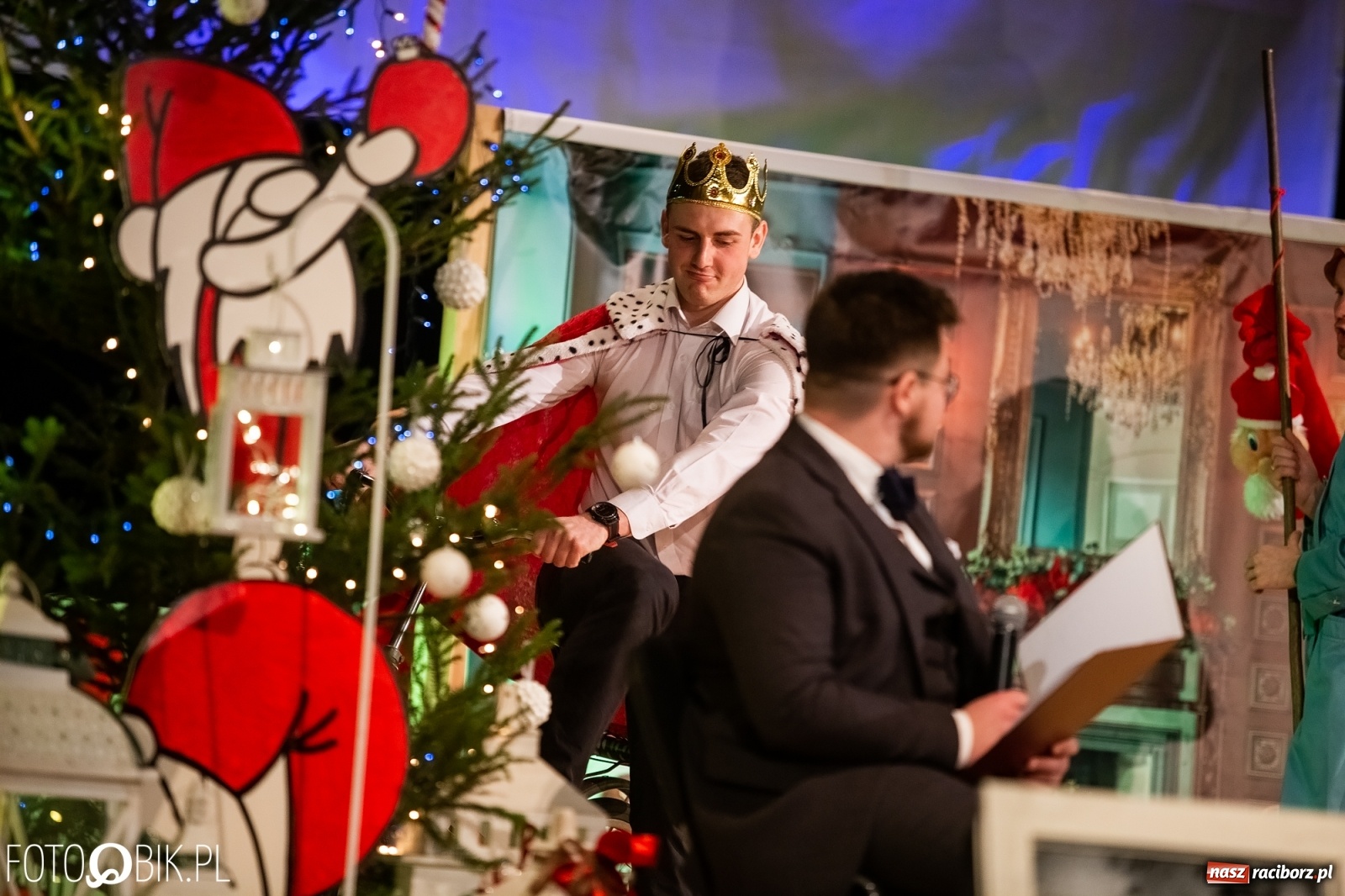 Zdjęcie w galerii na portalu naszraciborz.pl: Gwiazdka Serc, tym razem jak z bajki [FOTO i WIDEO]  wiadomości z regionu