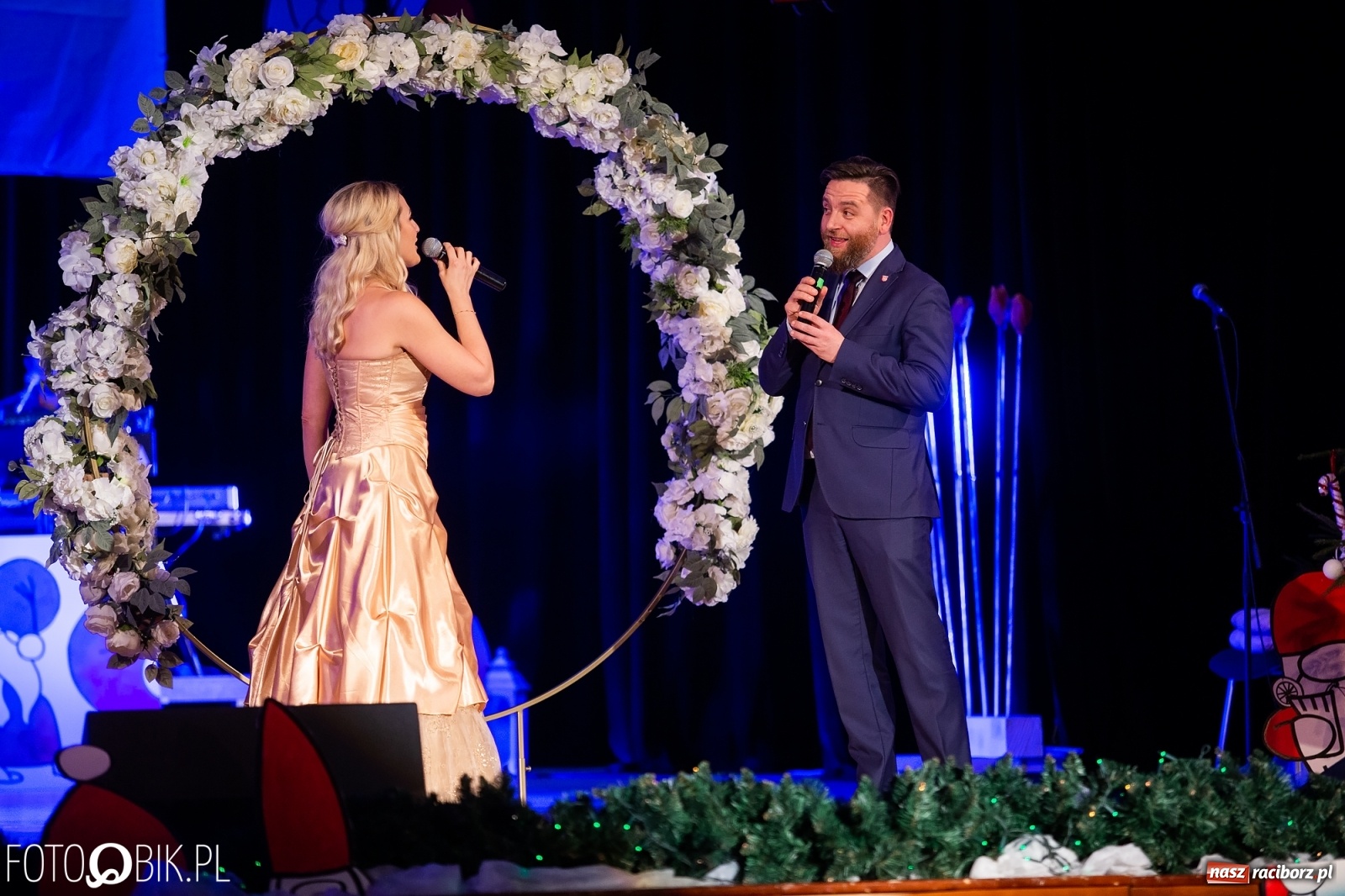 Zdjęcie w galerii na portalu naszraciborz.pl: Gwiazdka Serc, tym razem jak z bajki [FOTO i WIDEO]  wiadomości z regionu