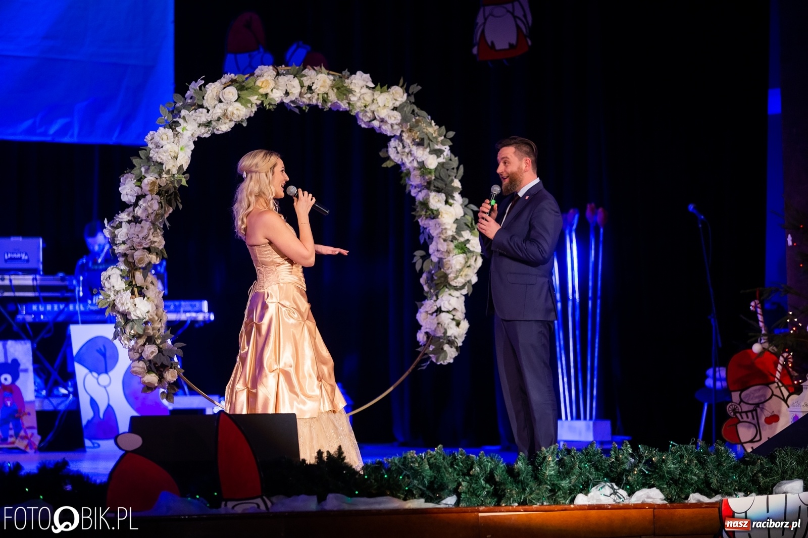 Zdjęcie w galerii na portalu naszraciborz.pl: Gwiazdka Serc, tym razem jak z bajki [FOTO i WIDEO]  wiadomości z regionu