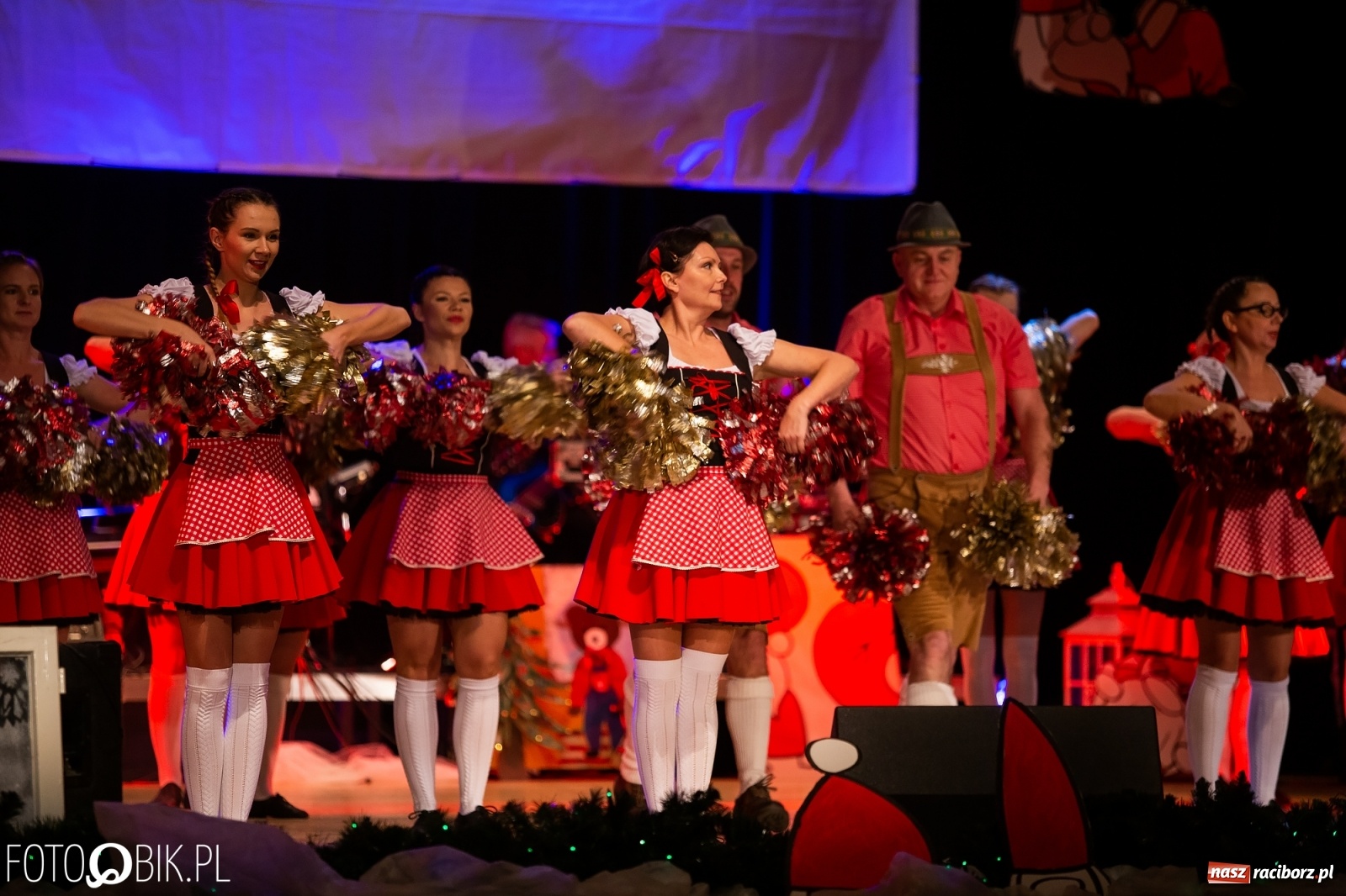 Zdjęcie w galerii na portalu naszraciborz.pl: Gwiazdka Serc, tym razem jak z bajki [FOTO i WIDEO]  wiadomości z regionu