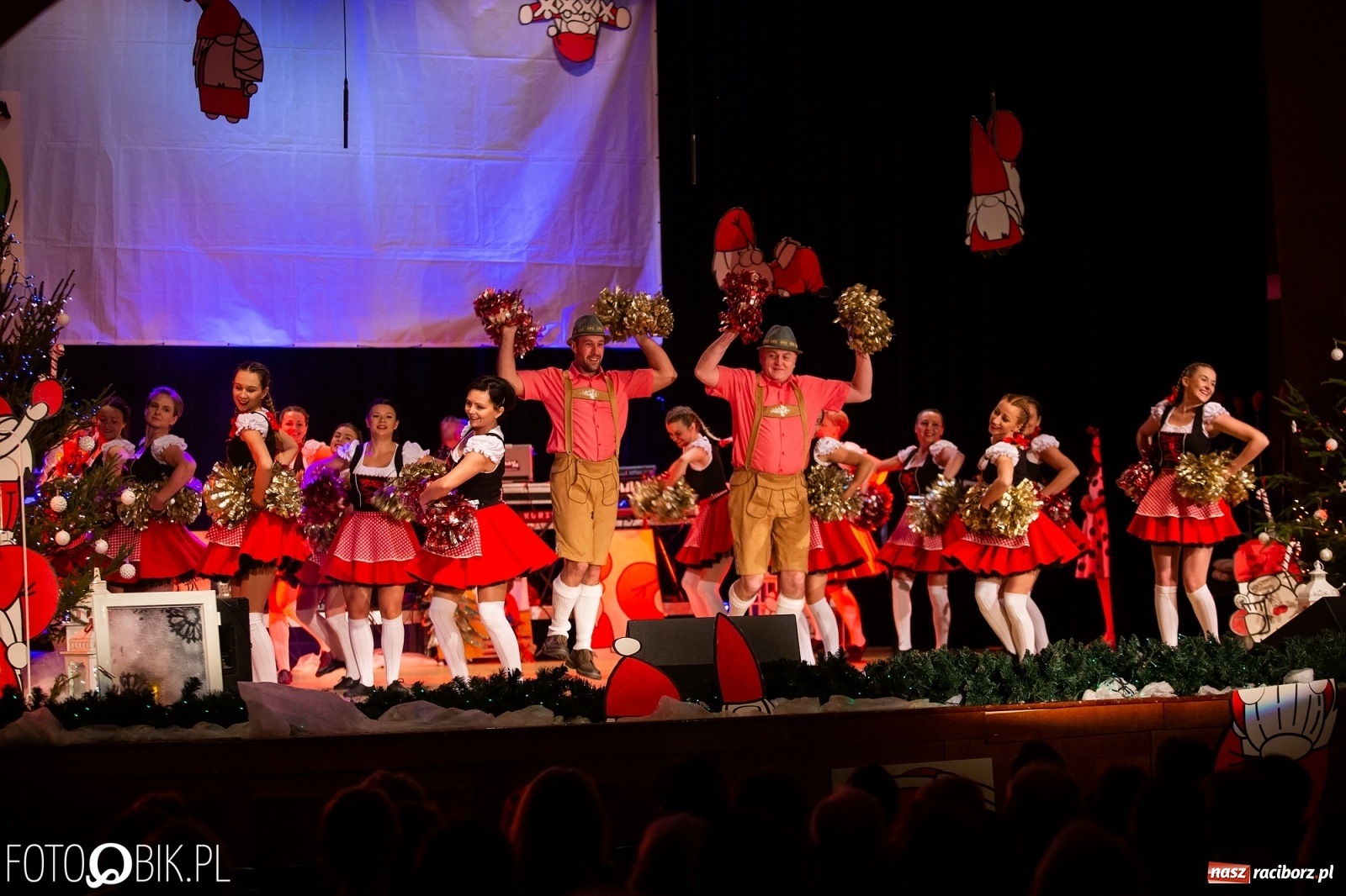 Zdjęcie w galerii na portalu naszraciborz.pl: Gwiazdka Serc, tym razem jak z bajki [FOTO i WIDEO]  wiadomości z regionu