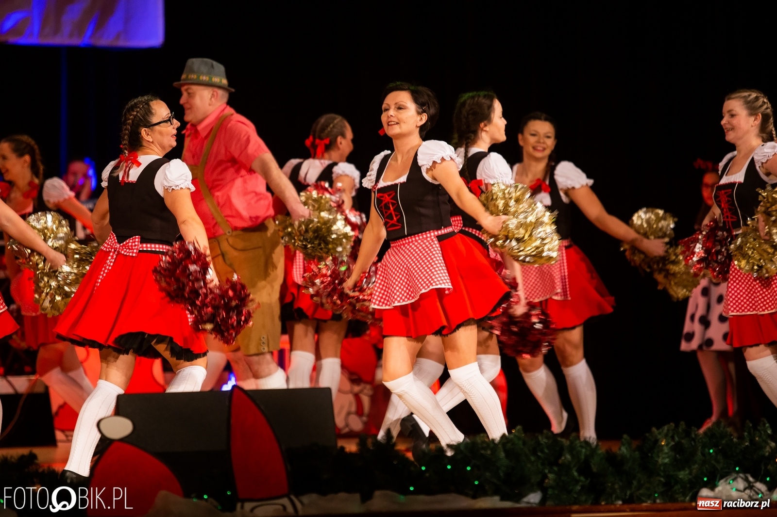 Zdjęcie w galerii na portalu naszraciborz.pl: Gwiazdka Serc, tym razem jak z bajki [FOTO i WIDEO]  wiadomości z regionu
