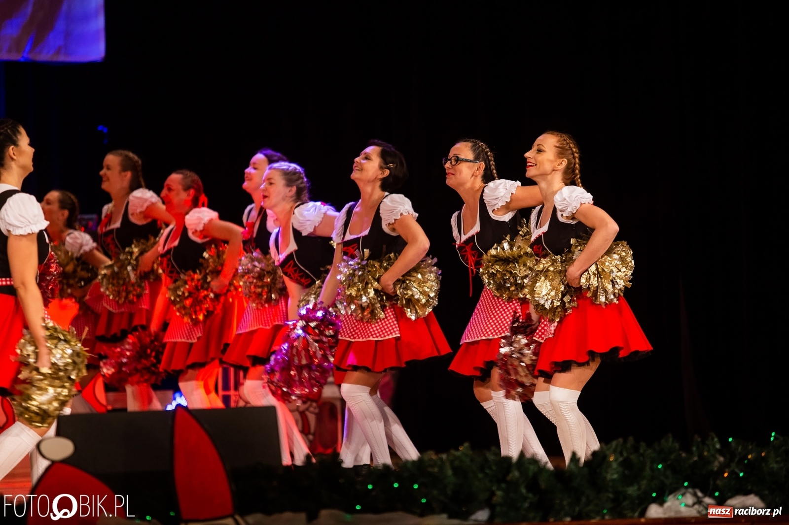 Zdjęcie w galerii na portalu naszraciborz.pl: Gwiazdka Serc, tym razem jak z bajki [FOTO i WIDEO]  wiadomości z regionu
