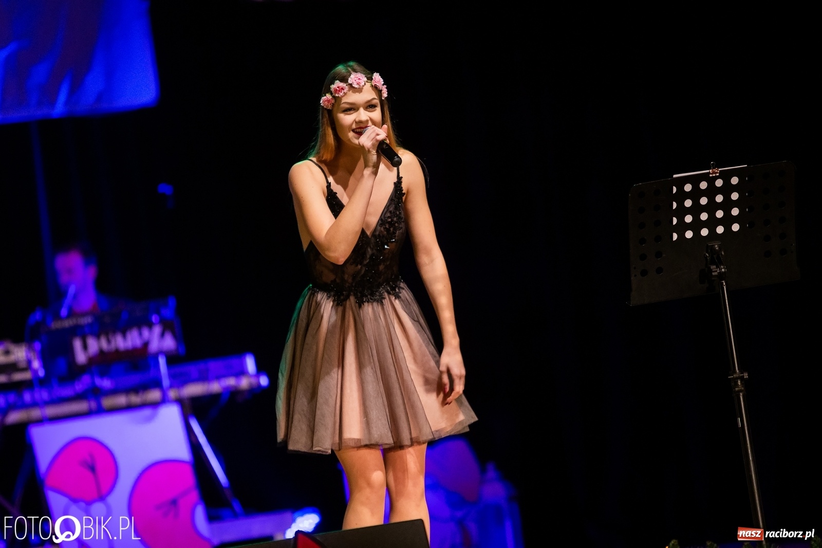 Zdjęcie w galerii na portalu naszraciborz.pl: Gwiazdka Serc, tym razem jak z bajki [FOTO i WIDEO]  wiadomości z regionu