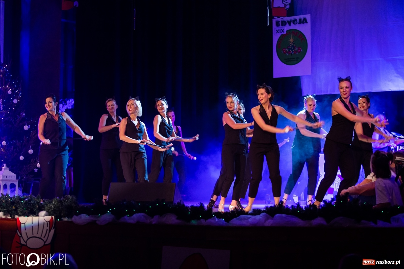 Zdjęcie w galerii na portalu naszraciborz.pl: Gwiazdka Serc, tym razem jak z bajki [FOTO i WIDEO]  wiadomości z regionu