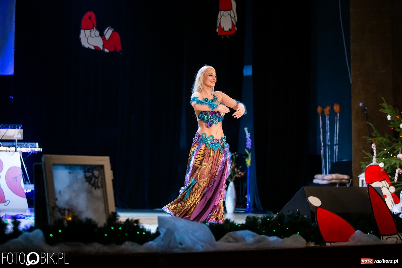 Zdjęcie w galerii na portalu naszraciborz.pl: Gwiazdka Serc, tym razem jak z bajki [FOTO i WIDEO]  wiadomości z regionu