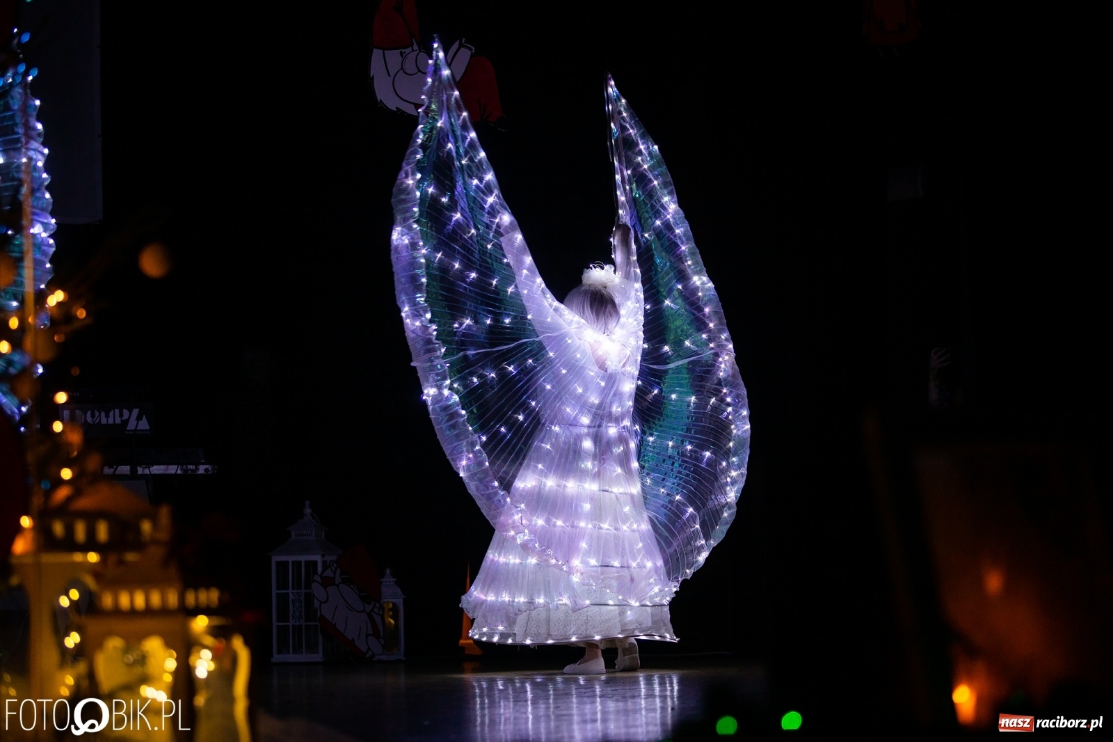 Zdjęcie w galerii na portalu naszraciborz.pl: Gwiazdka Serc, tym razem jak z bajki [FOTO i WIDEO]  wiadomości z regionu