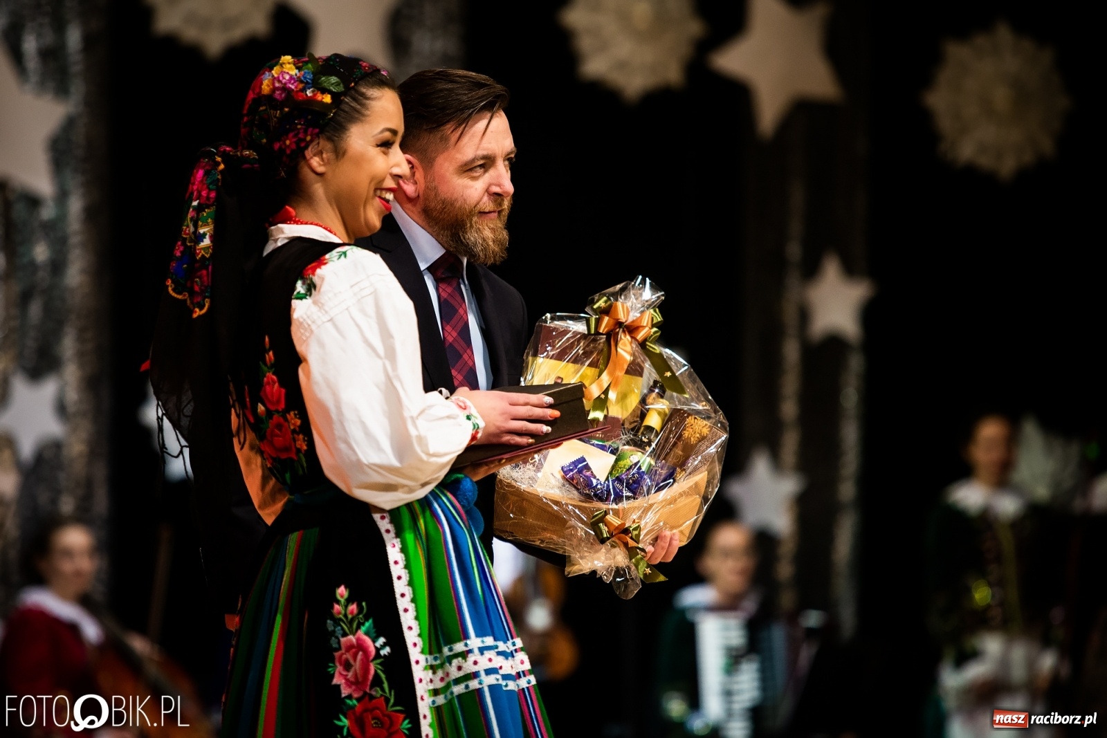 Zdjęcie w galerii na portalu naszraciborz.pl: Koncert charytatywny Źródła na rzecz Kasi wiadomości z regionu