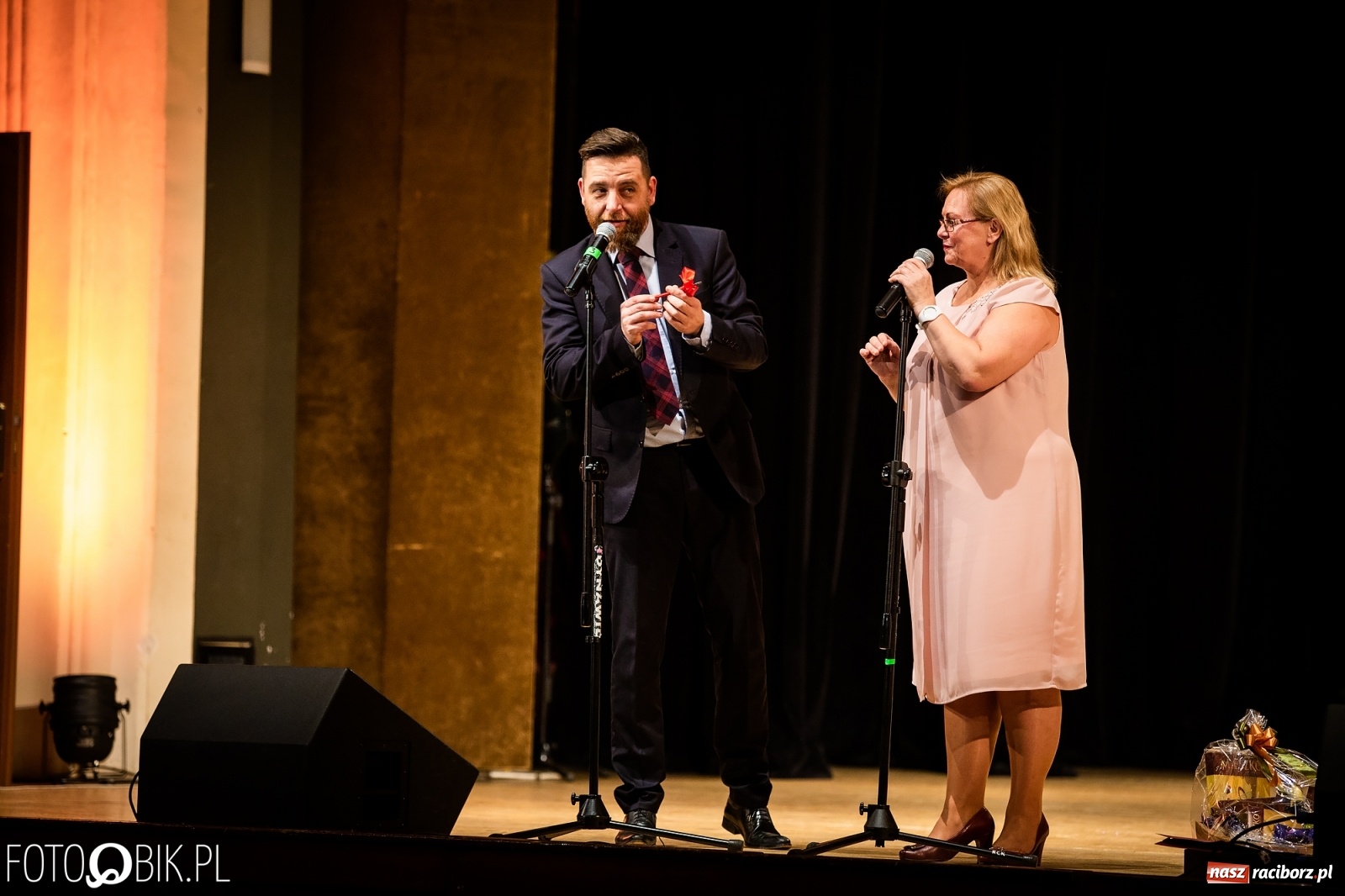 Zdjęcie w galerii na portalu naszraciborz.pl: Koncert charytatywny Źródła na rzecz Kasi wiadomości z regionu