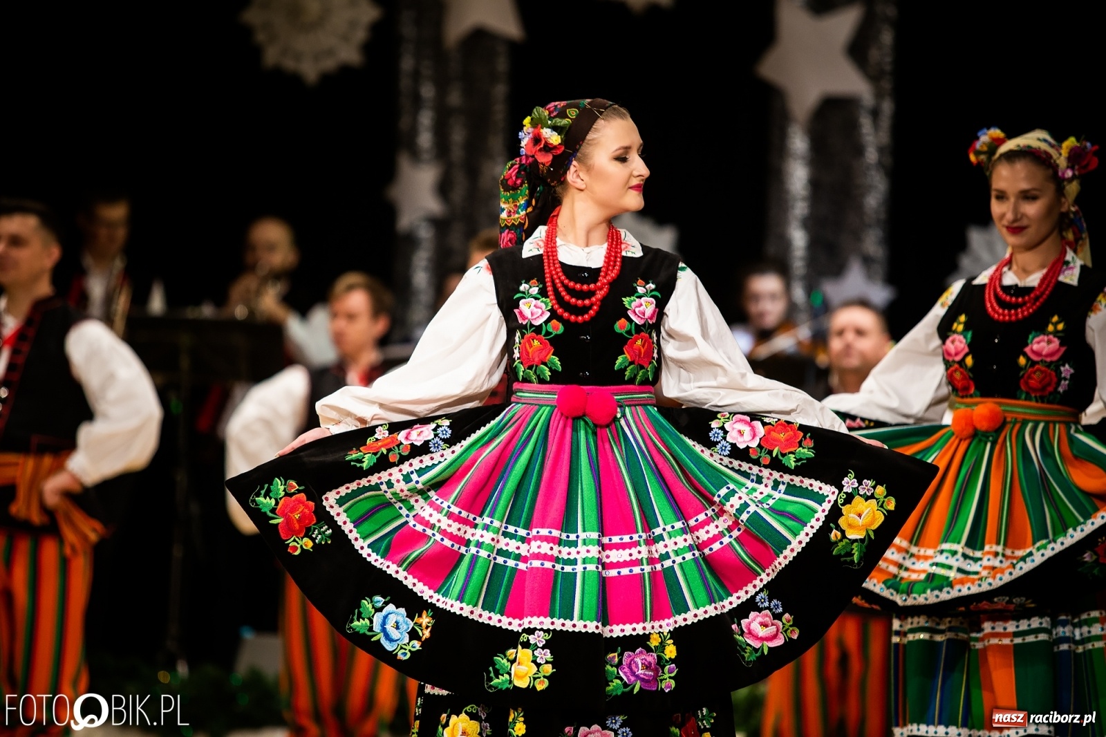 Zdjęcie w galerii na portalu naszraciborz.pl: Koncert charytatywny Źródła na rzecz Kasi wiadomości z regionu