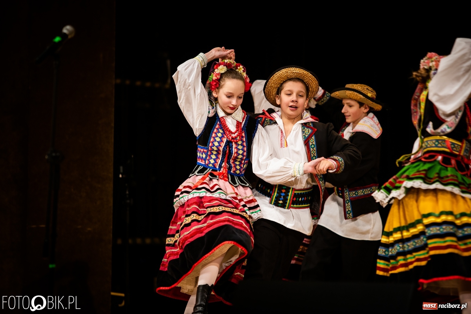 Zdjęcie w galerii na portalu naszraciborz.pl: Koncert charytatywny Źródła na rzecz Kasi wiadomości z regionu