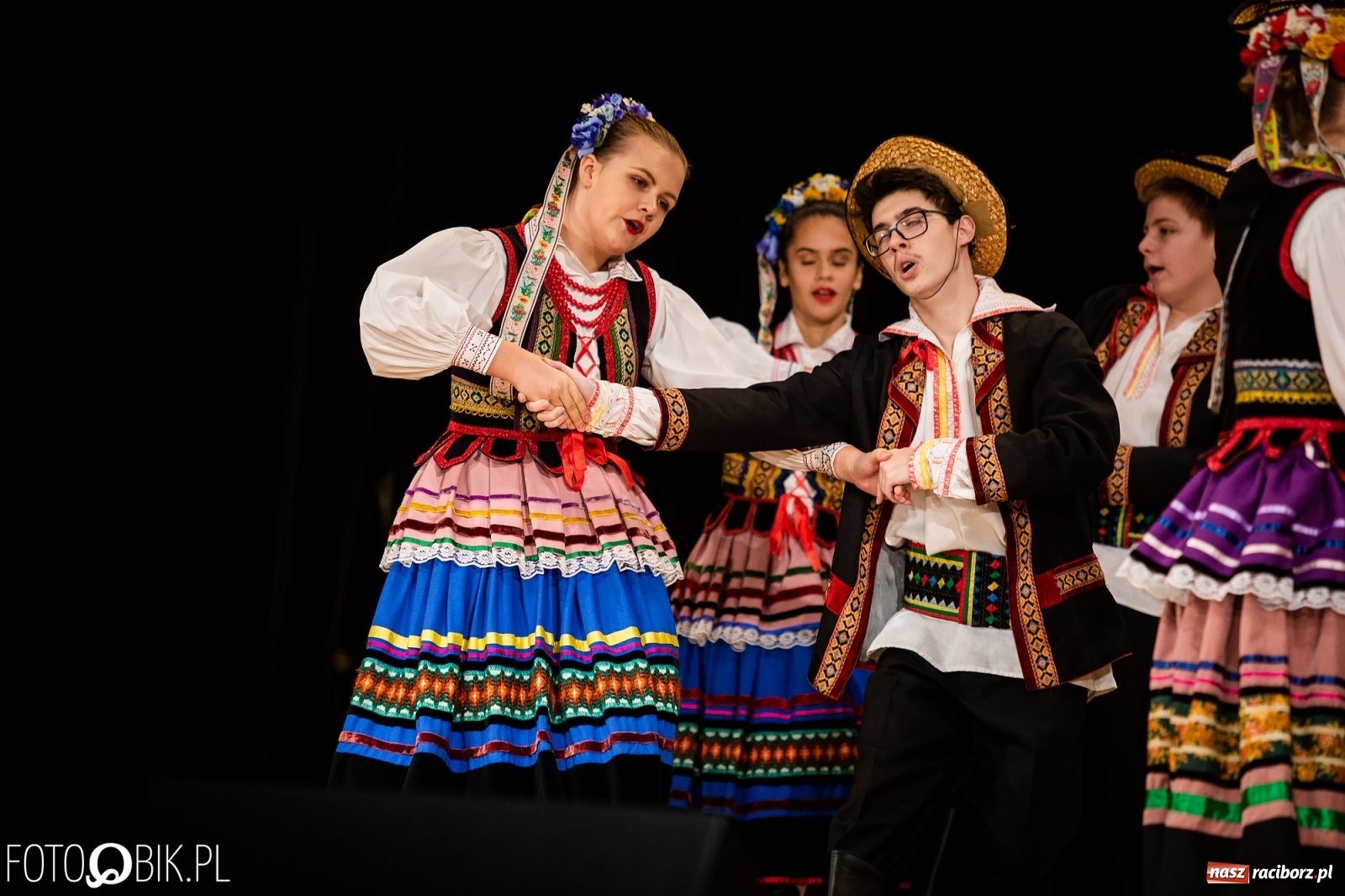 Zdjęcie w galerii na portalu naszraciborz.pl: Koncert charytatywny Źródła na rzecz Kasi wiadomości z regionu