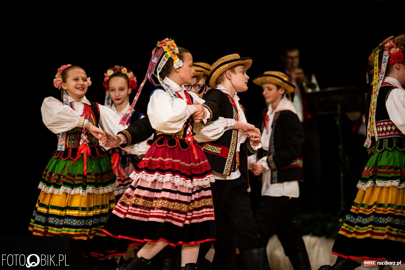 Zdjęcie w galerii na portalu naszraciborz.pl: Koncert charytatywny Źródła na rzecz Kasi wiadomości z regionu
