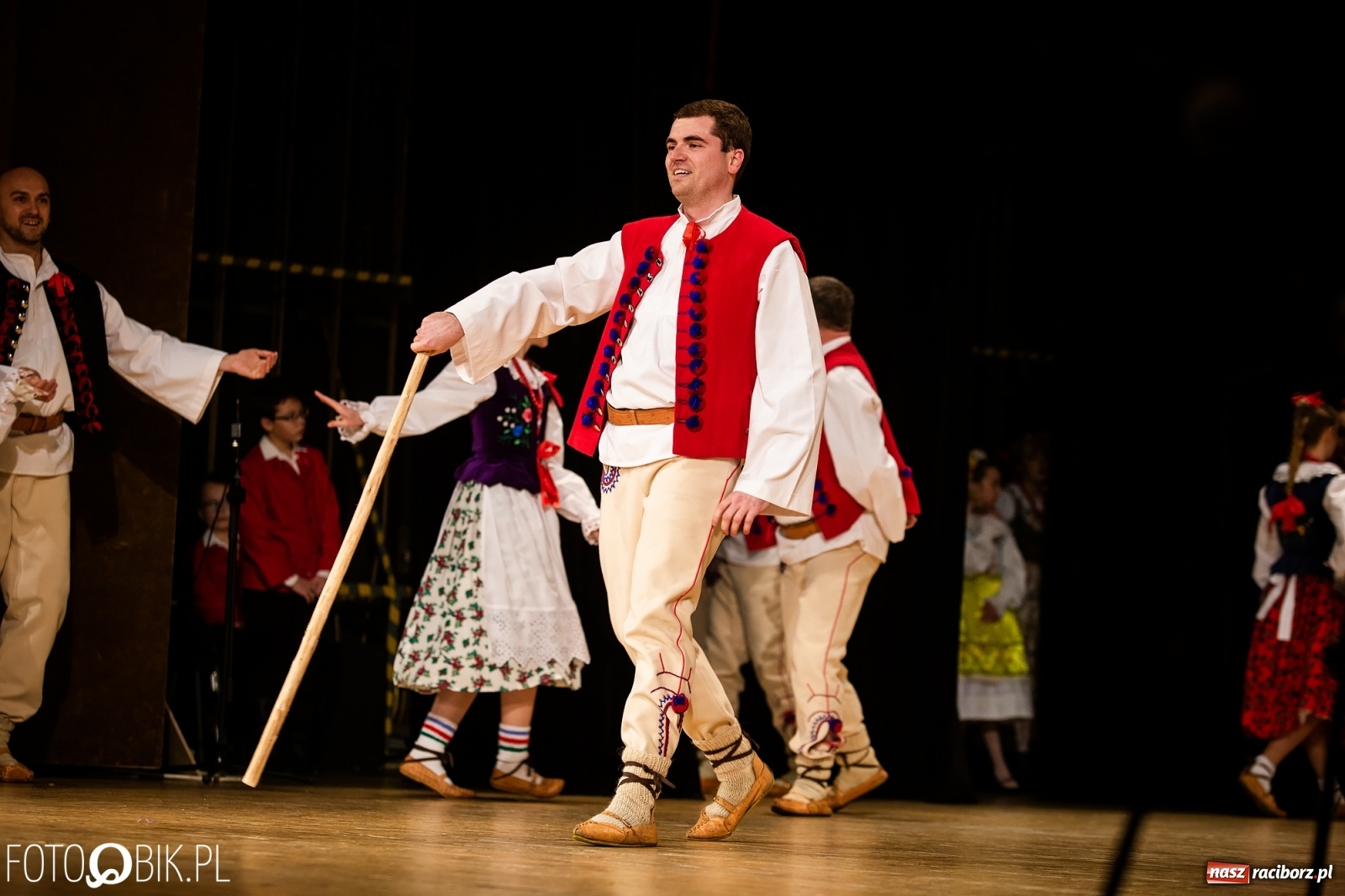 Zdjęcie w galerii na portalu naszraciborz.pl: Koncert charytatywny Źródła na rzecz Kasi wiadomości z regionu