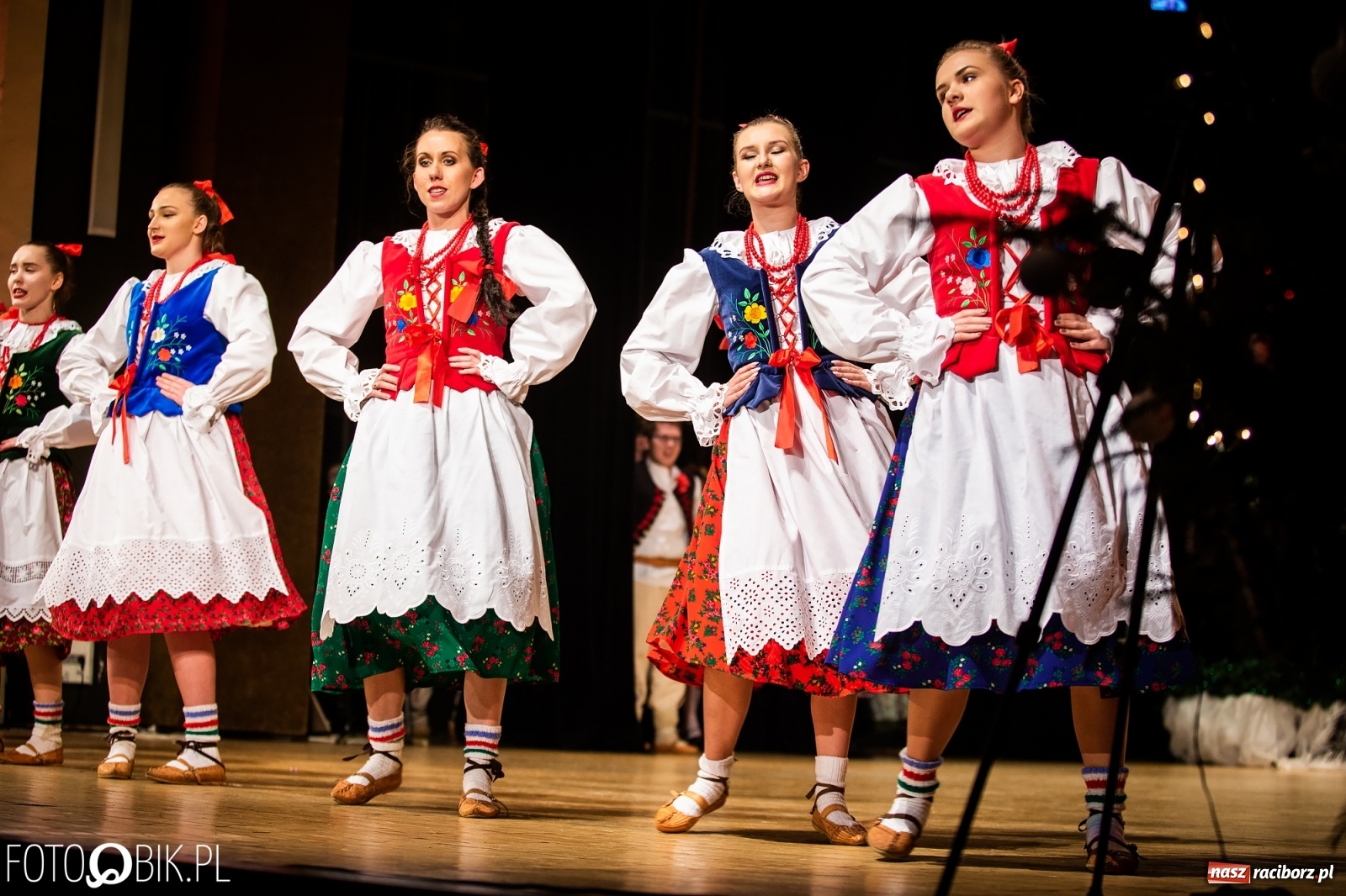 Zdjęcie w galerii na portalu naszraciborz.pl: Koncert charytatywny Źródła na rzecz Kasi wiadomości z regionu