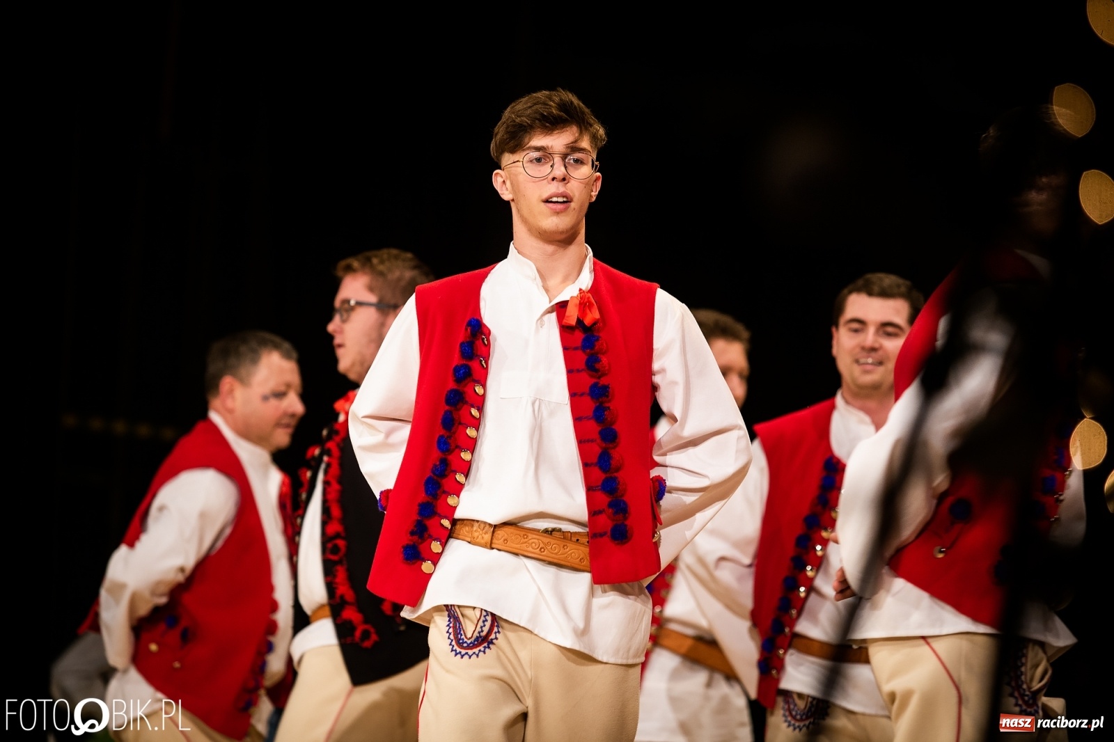 Zdjęcie w galerii na portalu naszraciborz.pl: Koncert charytatywny Źródła na rzecz Kasi wiadomości z regionu