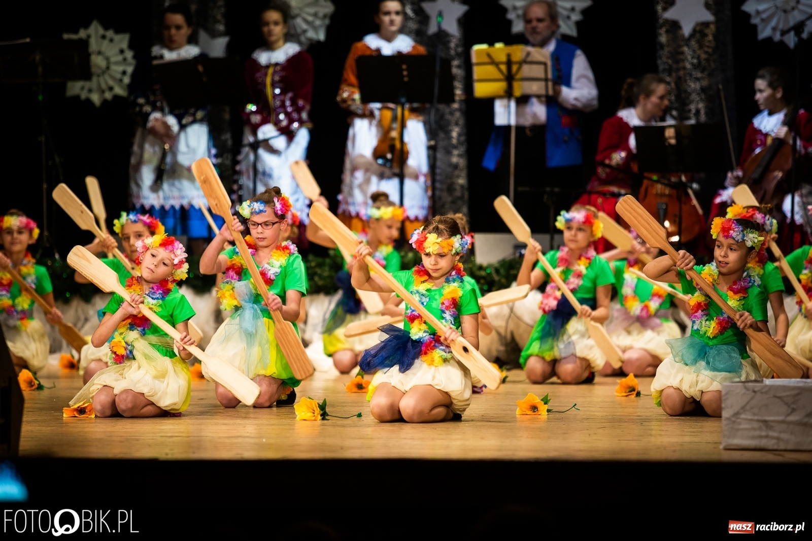 Zdjęcie w galerii na portalu naszraciborz.pl: Koncert charytatywny Źródła na rzecz Kasi wiadomości z regionu