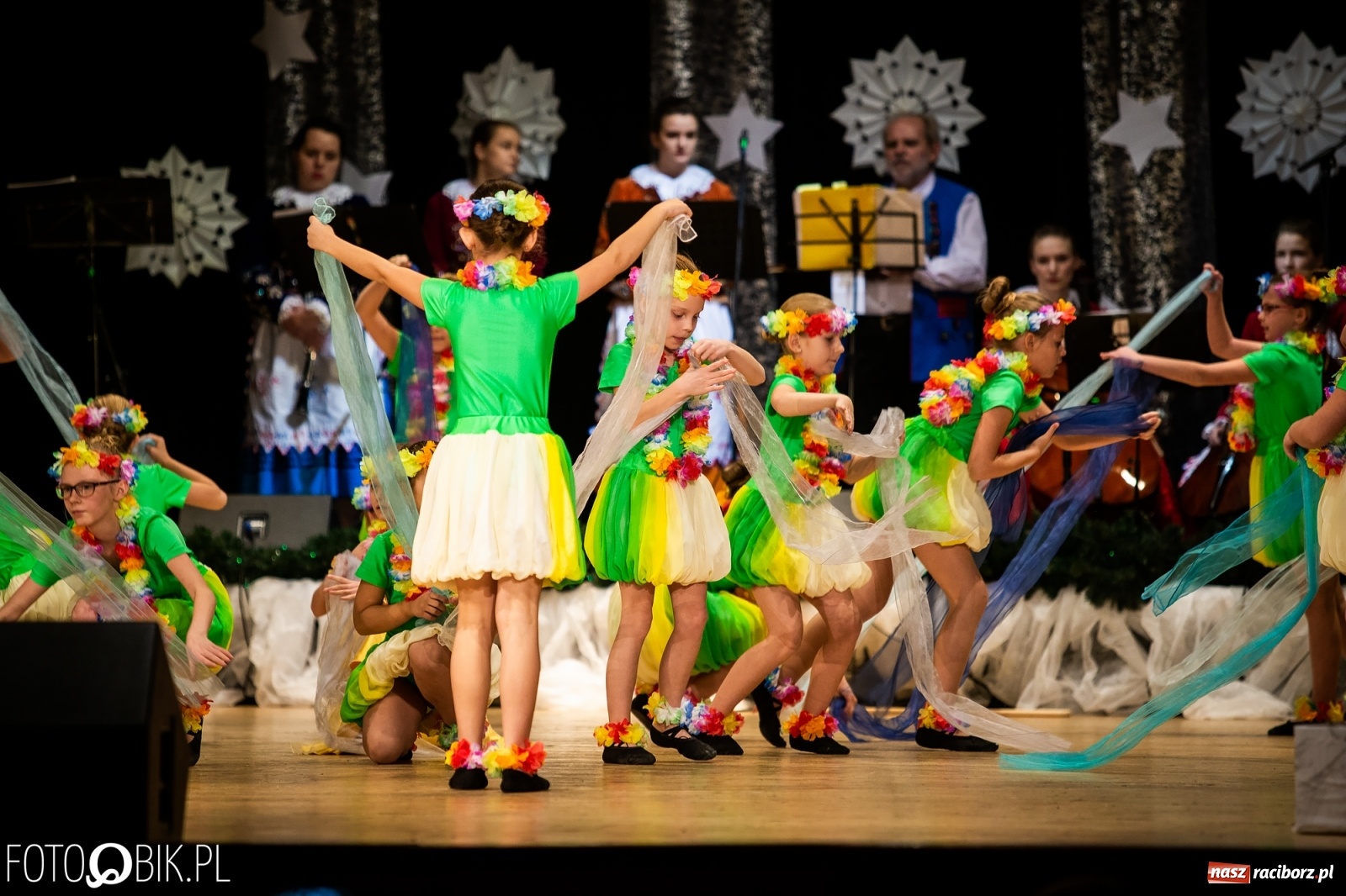 Zdjęcie w galerii na portalu naszraciborz.pl: Koncert charytatywny Źródła na rzecz Kasi wiadomości z regionu