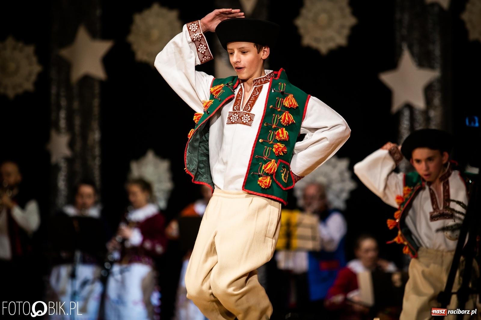 Zdjęcie w galerii na portalu naszraciborz.pl: Koncert charytatywny Źródła na rzecz Kasi wiadomości z regionu