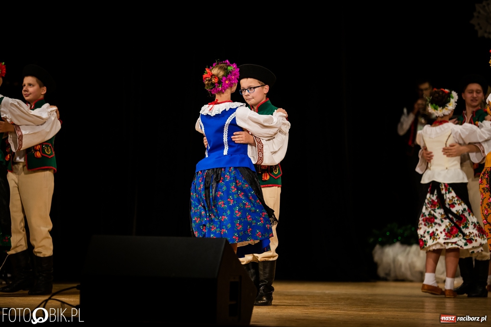 Zdjęcie w galerii na portalu naszraciborz.pl: Koncert charytatywny Źródła na rzecz Kasi wiadomości z regionu