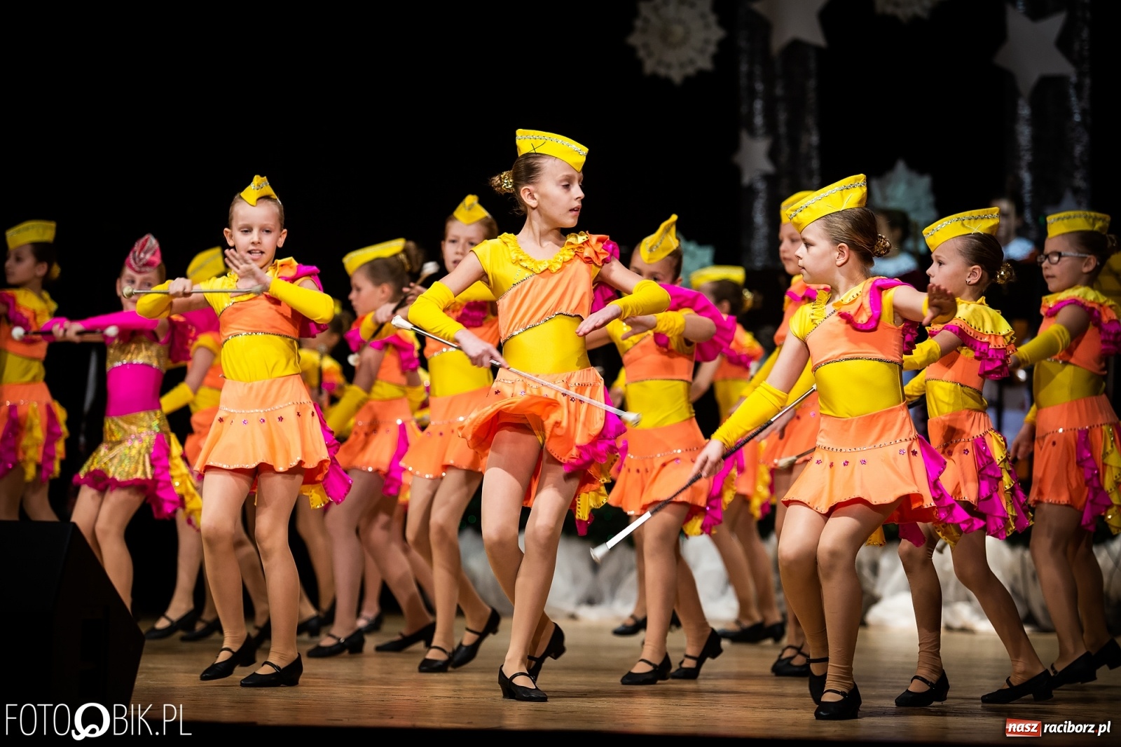 Zdjęcie w galerii na portalu naszraciborz.pl: Koncert charytatywny Źródła na rzecz Kasi wiadomości z regionu