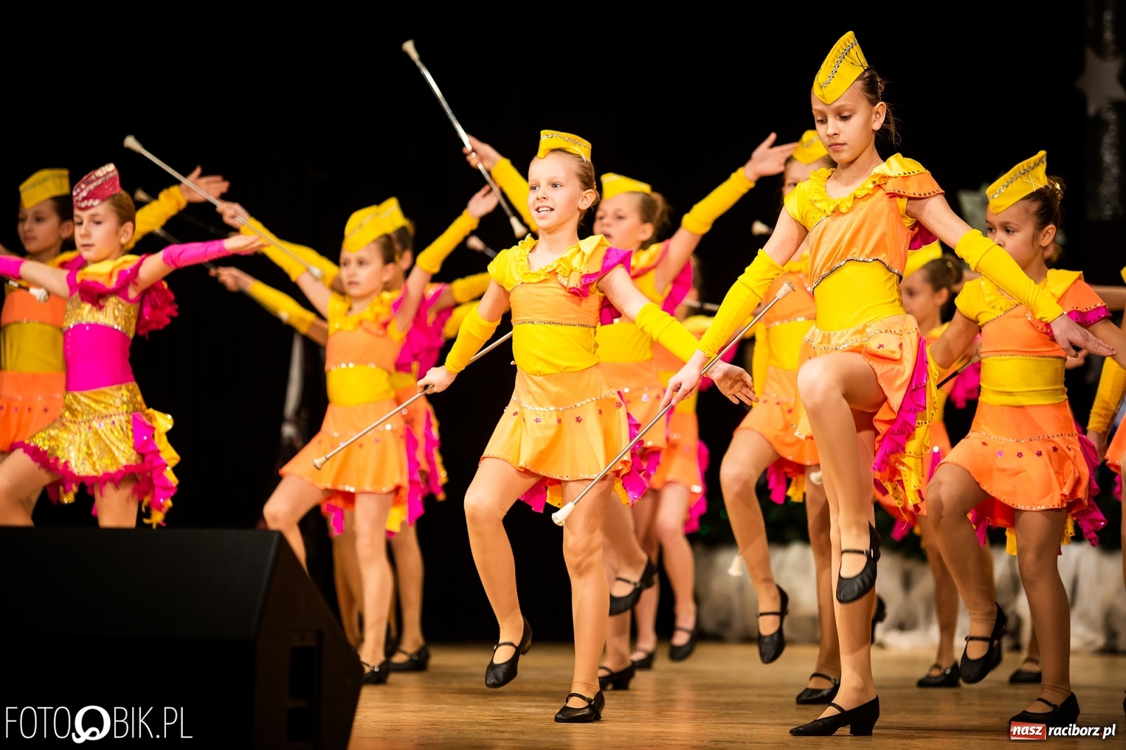 Zdjęcie w galerii na portalu naszraciborz.pl: Koncert charytatywny Źródła na rzecz Kasi wiadomości z regionu