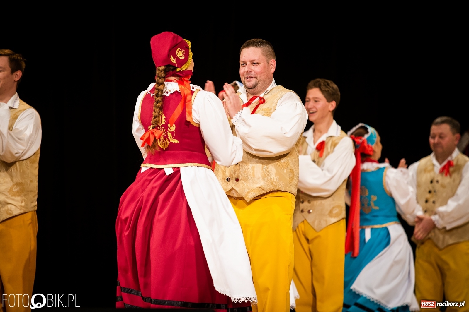 Zdjęcie w galerii na portalu naszraciborz.pl: Koncert charytatywny Źródła na rzecz Kasi wiadomości z regionu