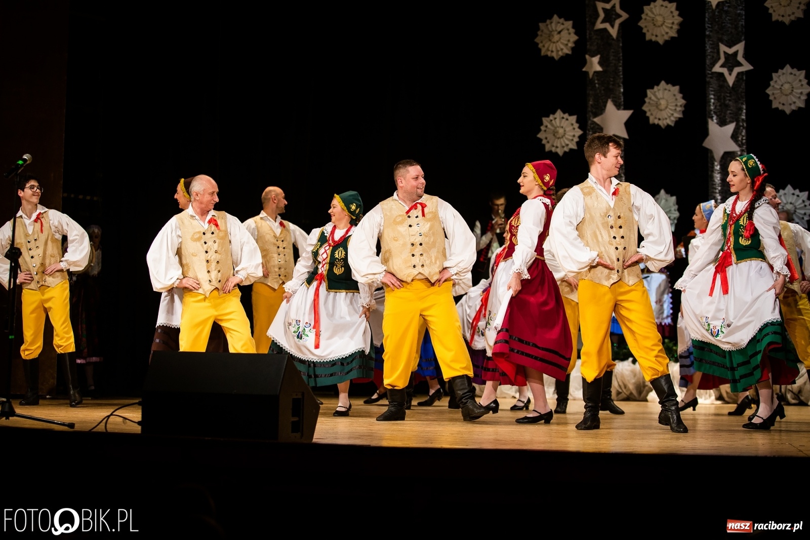 Zdjęcie w galerii na portalu naszraciborz.pl: Koncert charytatywny Źródła na rzecz Kasi wiadomości z regionu