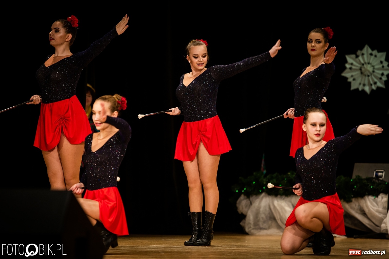 Zdjęcie w galerii na portalu naszraciborz.pl: Koncert charytatywny Źródła na rzecz Kasi wiadomości z regionu