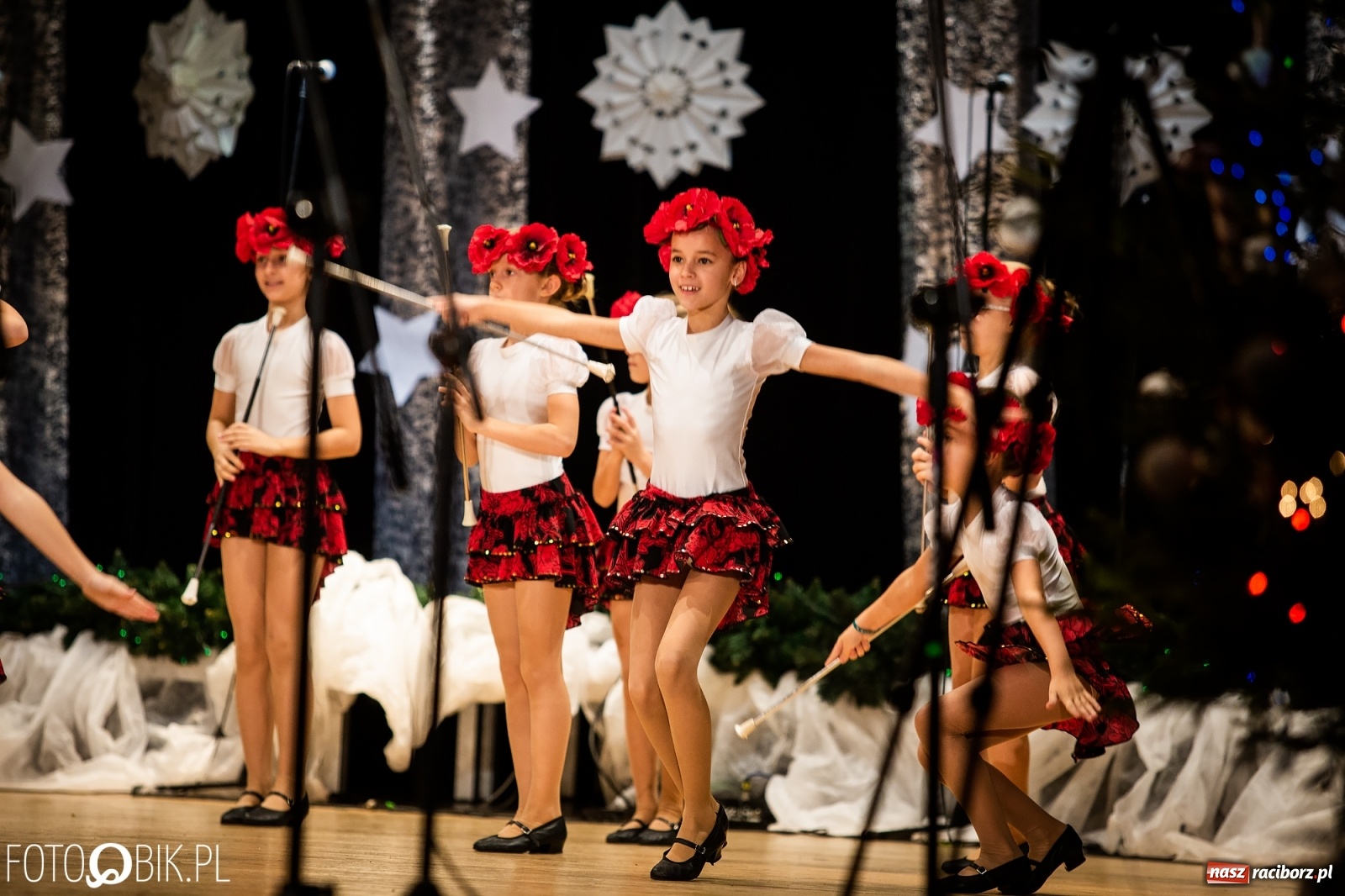 Zdjęcie w galerii na portalu naszraciborz.pl: Koncert charytatywny Źródła na rzecz Kasi wiadomości z regionu