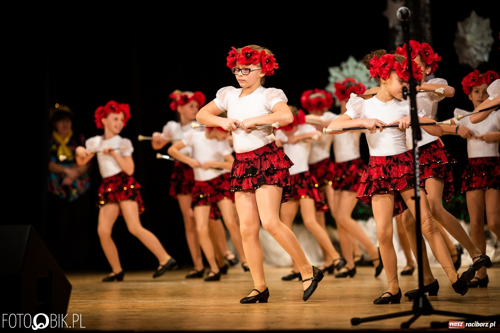 Zdjęcie w galerii na portalu naszraciborz.pl: Koncert charytatywny Źródła na rzecz Kasi wiadomości z regionu