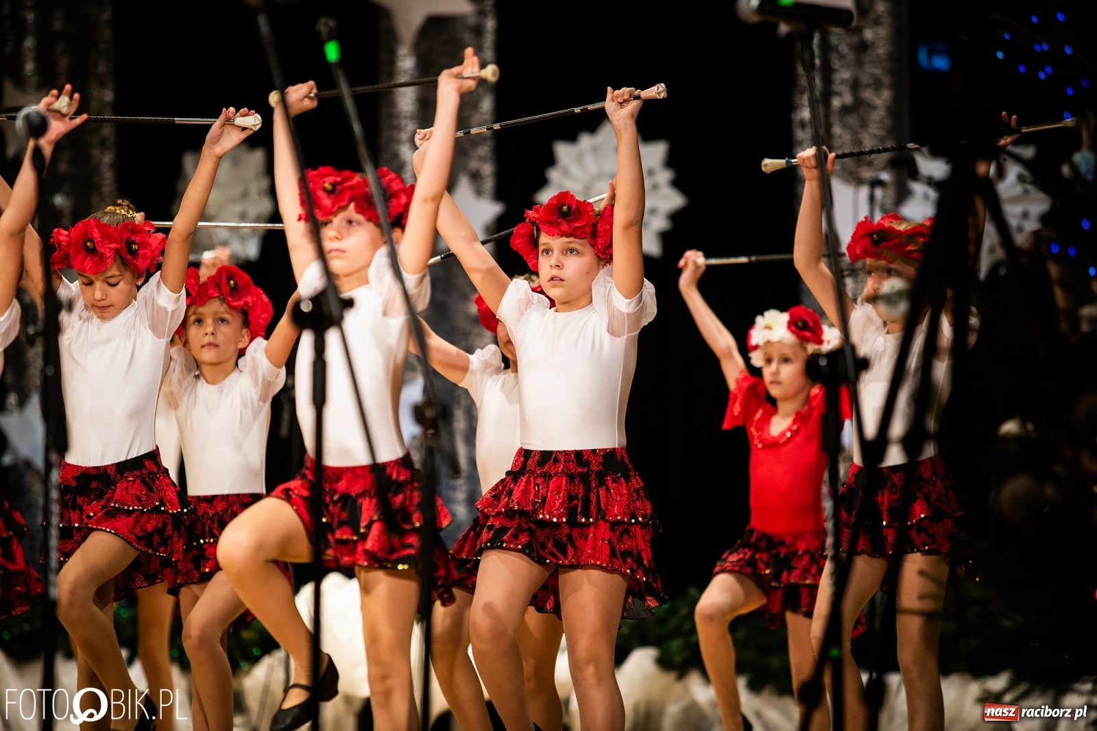 Zdjęcie w galerii na portalu naszraciborz.pl: Koncert charytatywny Źródła na rzecz Kasi wiadomości z regionu