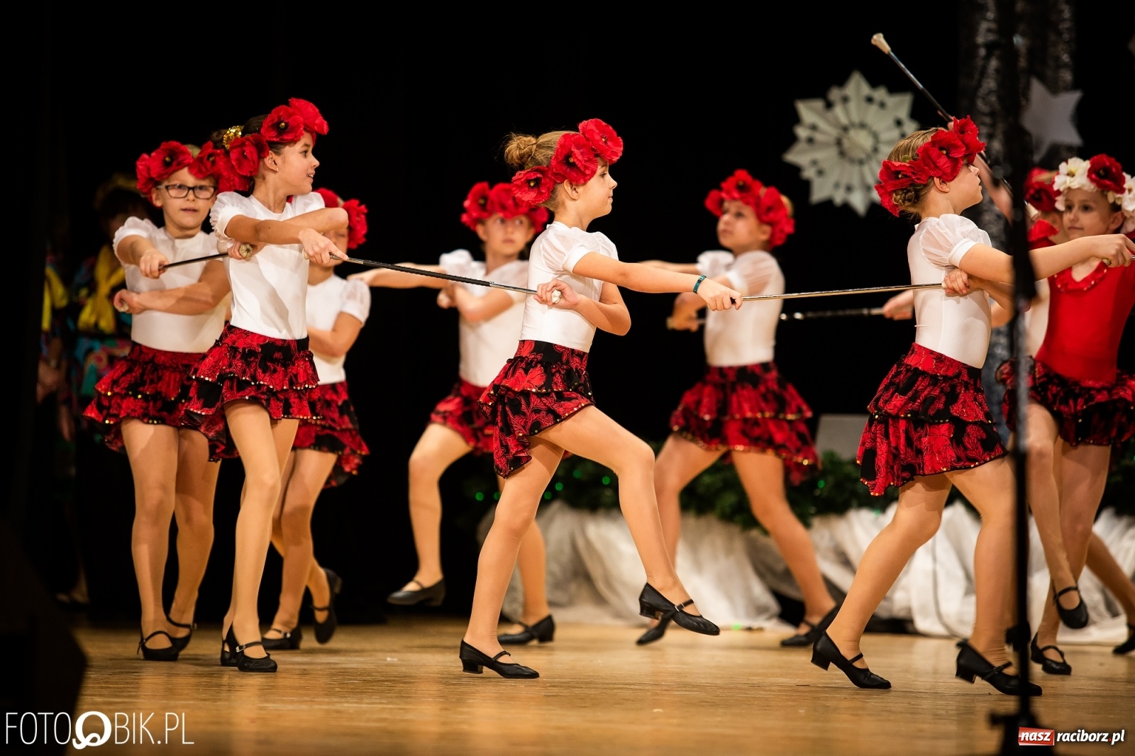 Zdjęcie w galerii na portalu naszraciborz.pl: Koncert charytatywny Źródła na rzecz Kasi wiadomości z regionu