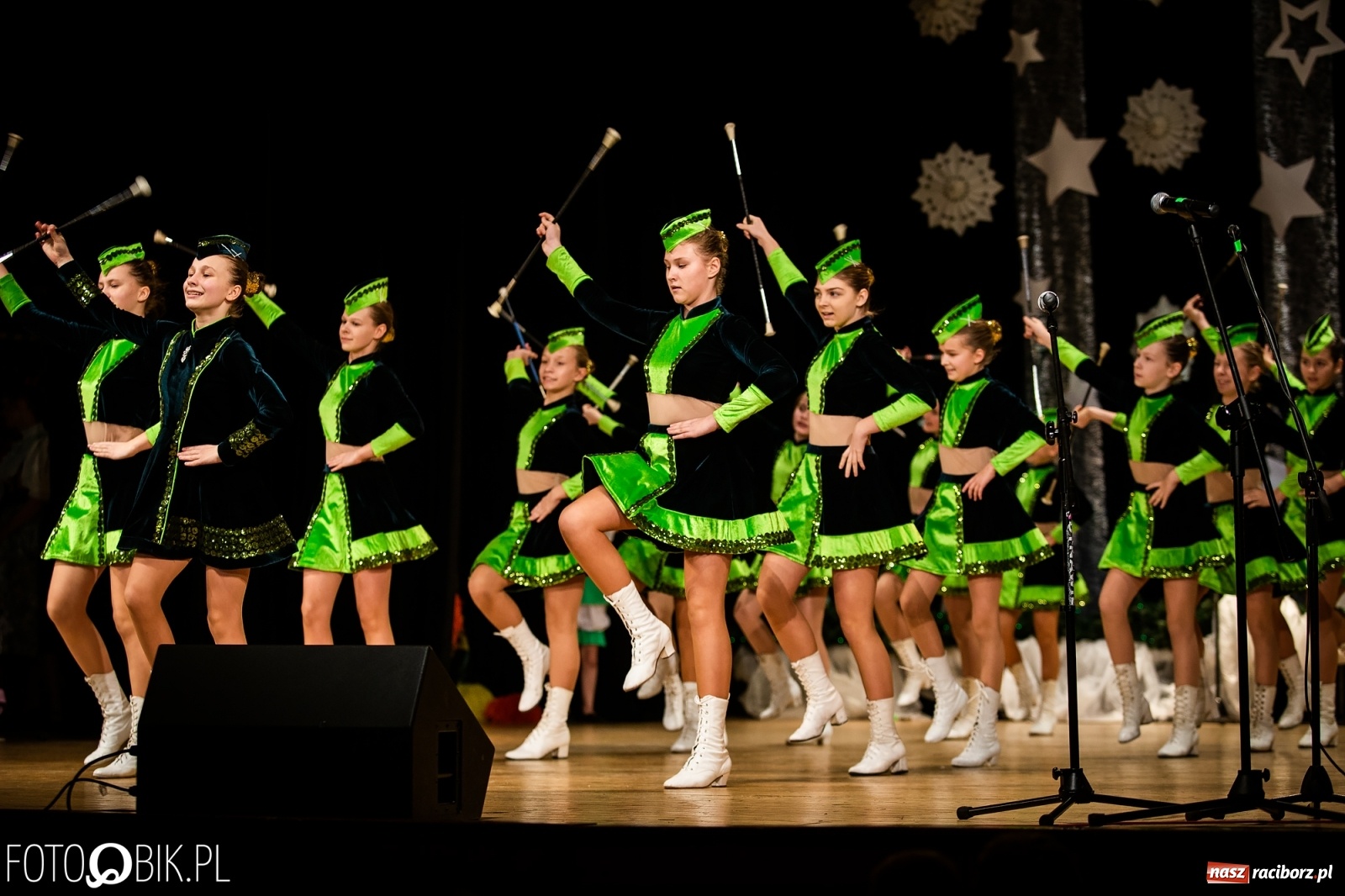 Zdjęcie w galerii na portalu naszraciborz.pl: Koncert charytatywny Źródła na rzecz Kasi wiadomości z regionu