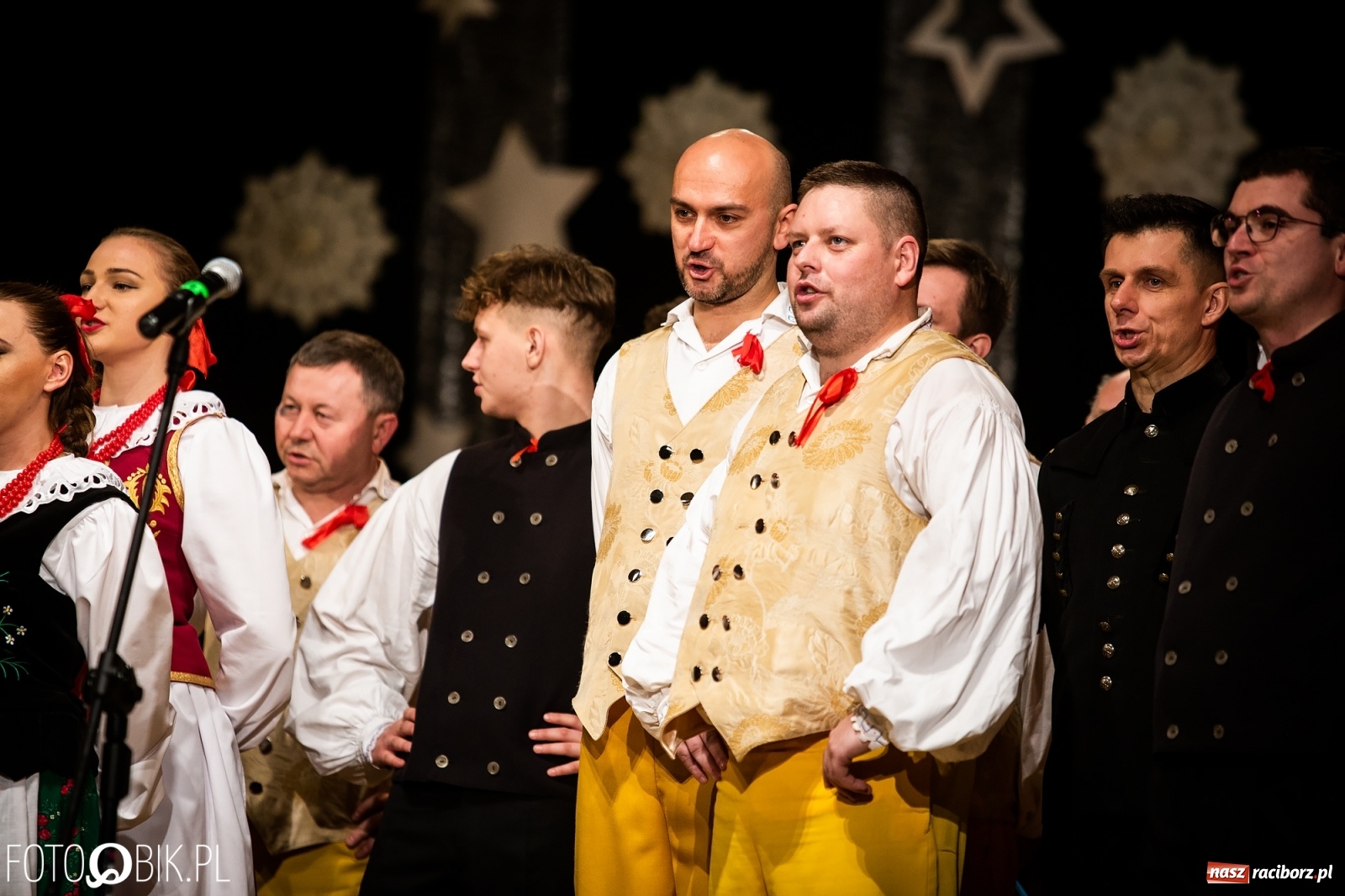 Zdjęcie w galerii na portalu naszraciborz.pl: Koncert charytatywny Źródła na rzecz Kasi wiadomości z regionu