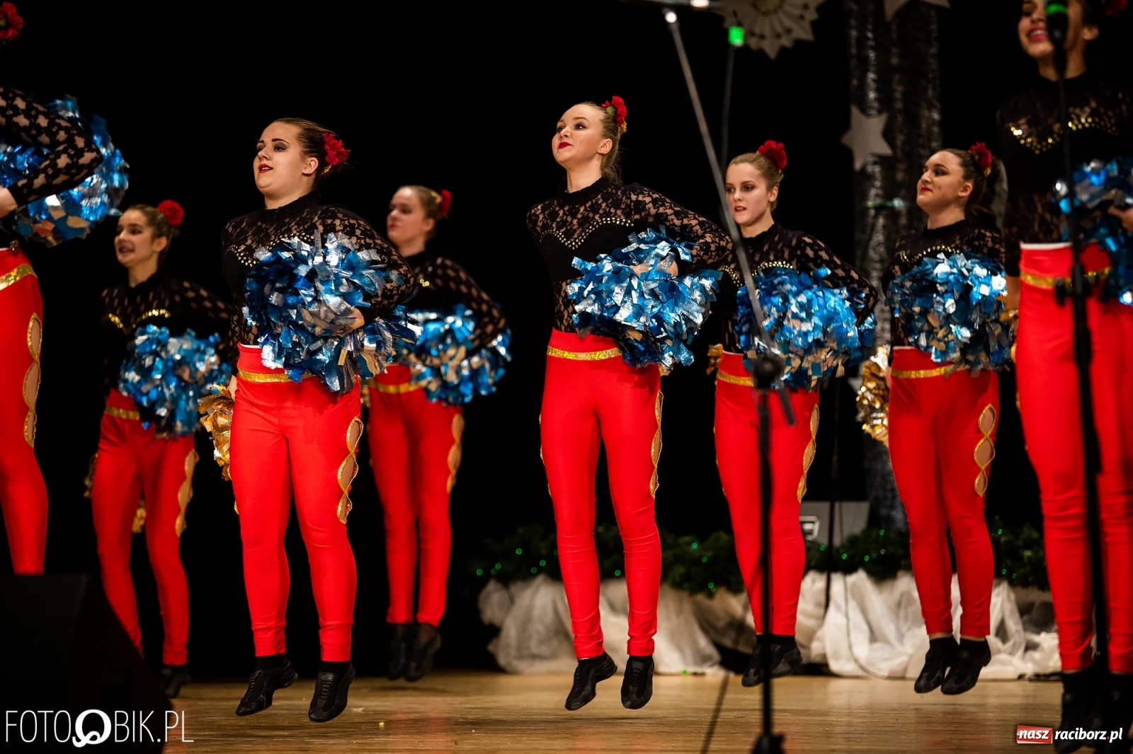 Zdjęcie w galerii na portalu naszraciborz.pl: Koncert charytatywny Źródła na rzecz Kasi wiadomości z regionu