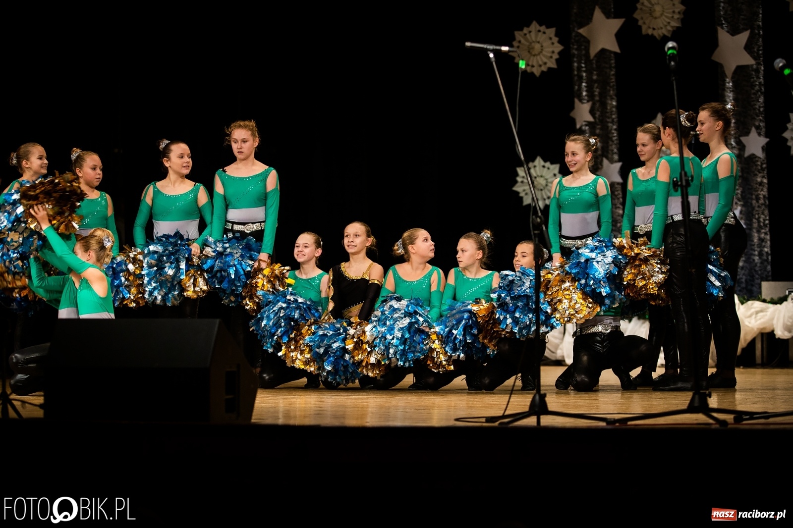 Zdjęcie w galerii na portalu naszraciborz.pl: Koncert charytatywny Źródła na rzecz Kasi wiadomości z regionu
