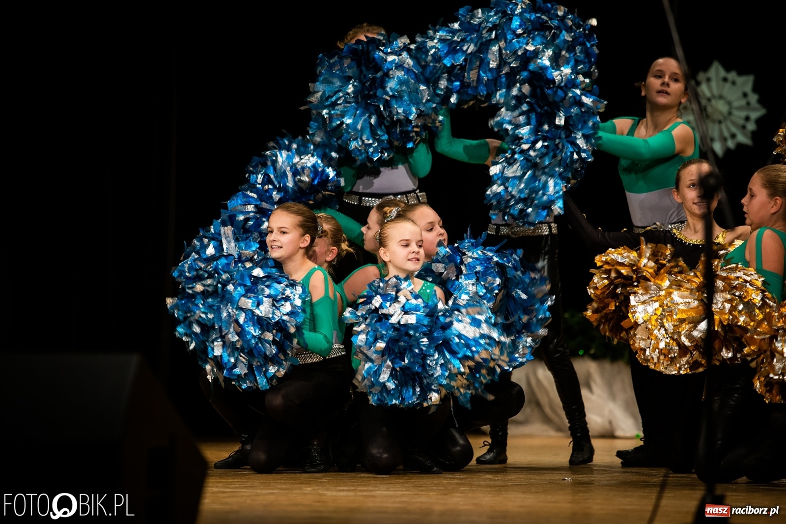 Zdjęcie w galerii na portalu naszraciborz.pl: Koncert charytatywny Źródła na rzecz Kasi wiadomości z regionu