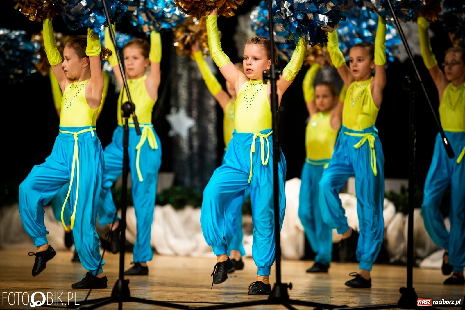 Zdjęcie w galerii na portalu naszraciborz.pl: Koncert charytatywny Źródła na rzecz Kasi wiadomości z regionu