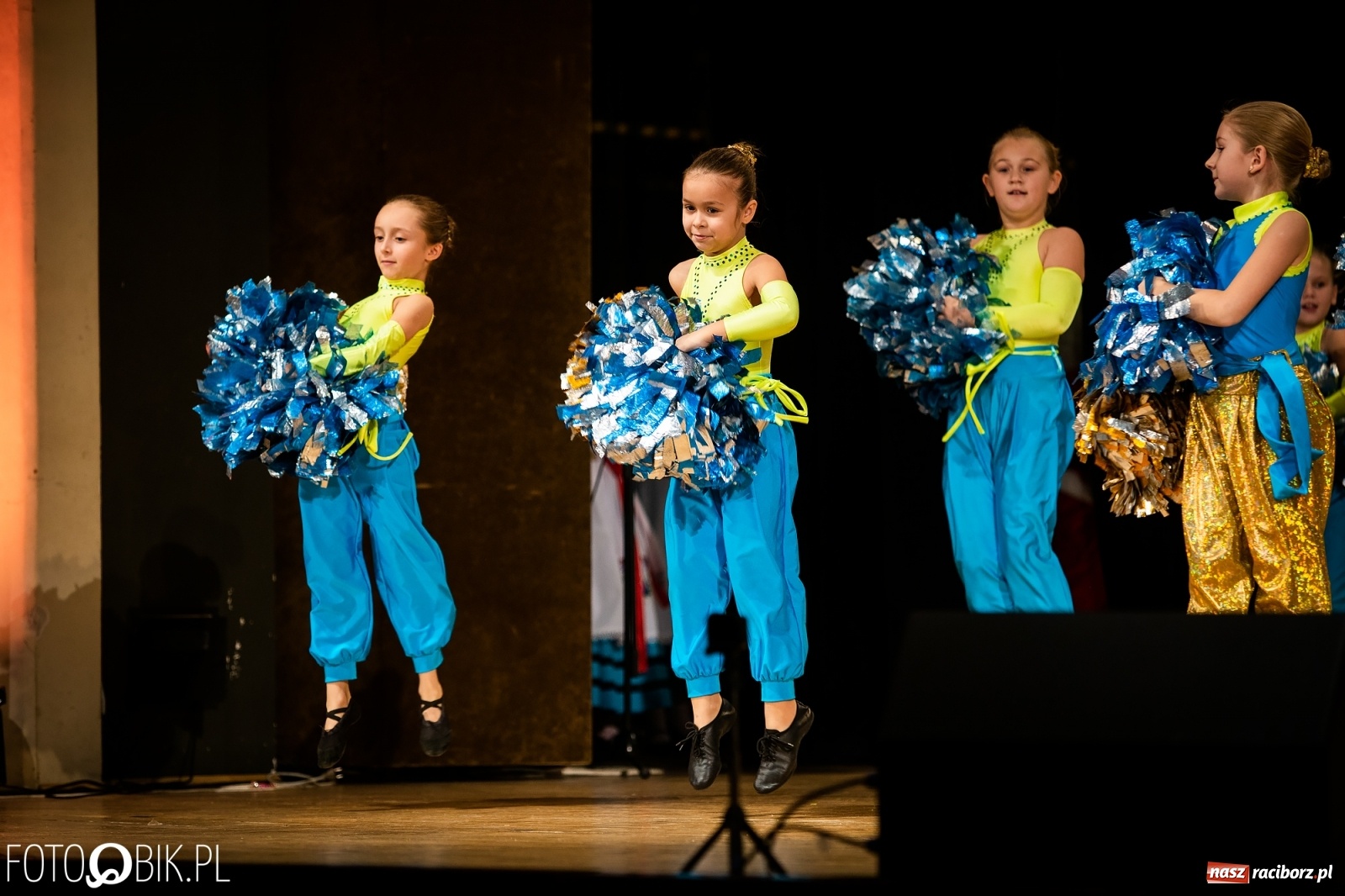 Zdjęcie w galerii na portalu naszraciborz.pl: Koncert charytatywny Źródła na rzecz Kasi wiadomości z regionu
