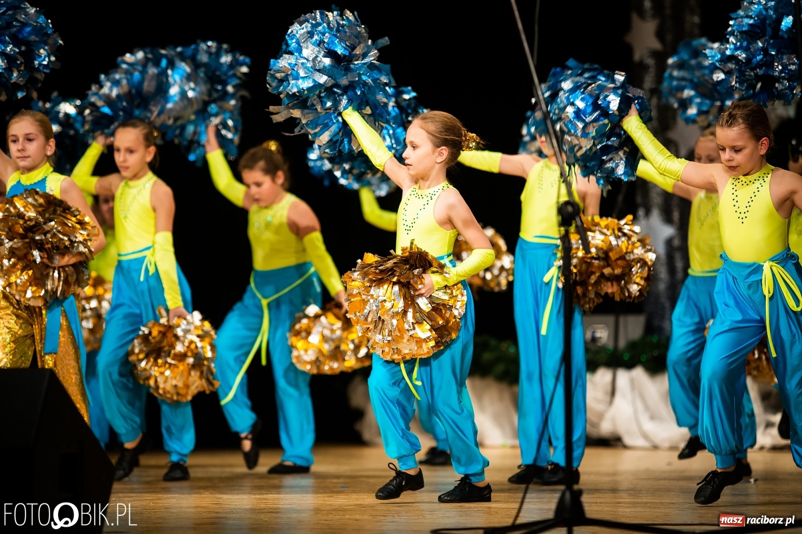 Zdjęcie w galerii na portalu naszraciborz.pl: Koncert charytatywny Źródła na rzecz Kasi wiadomości z regionu