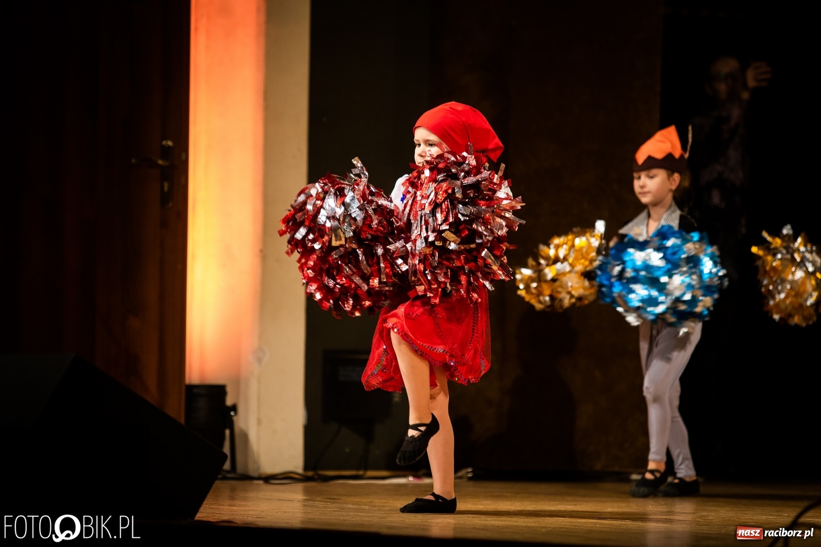 Zdjęcie w galerii na portalu naszraciborz.pl: Koncert charytatywny Źródła na rzecz Kasi wiadomości z regionu