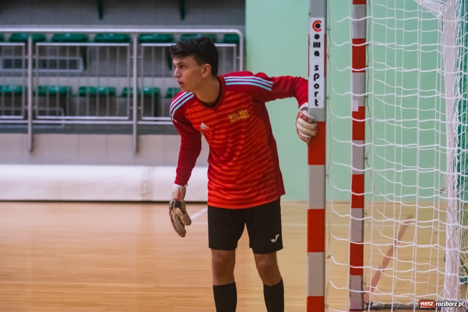 Zdjęcie w galerii na portalu naszraciborz.pl: Salon Fryzjerski bezlitosny dla Bruks Team [FOTO i WIDEO] wiadomości z regionu