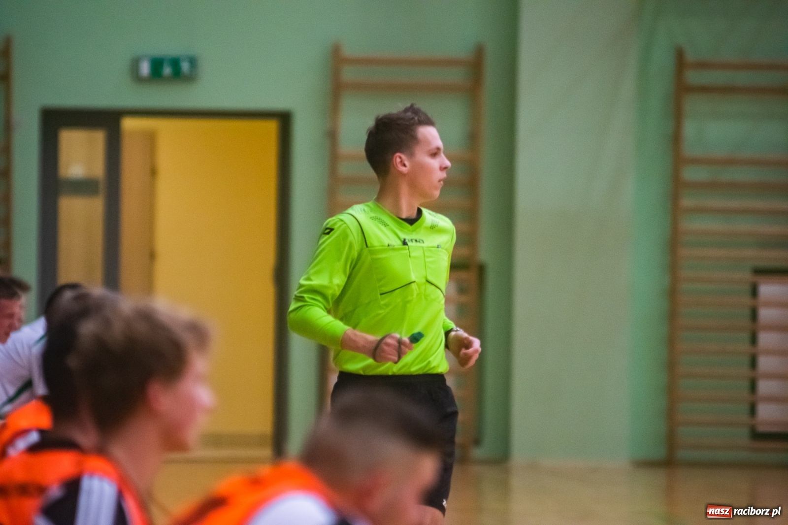 Zdjęcie w galerii na portalu naszraciborz.pl: Salon Fryzjerski bezlitosny dla Bruks Team [FOTO i WIDEO] wiadomości z regionu