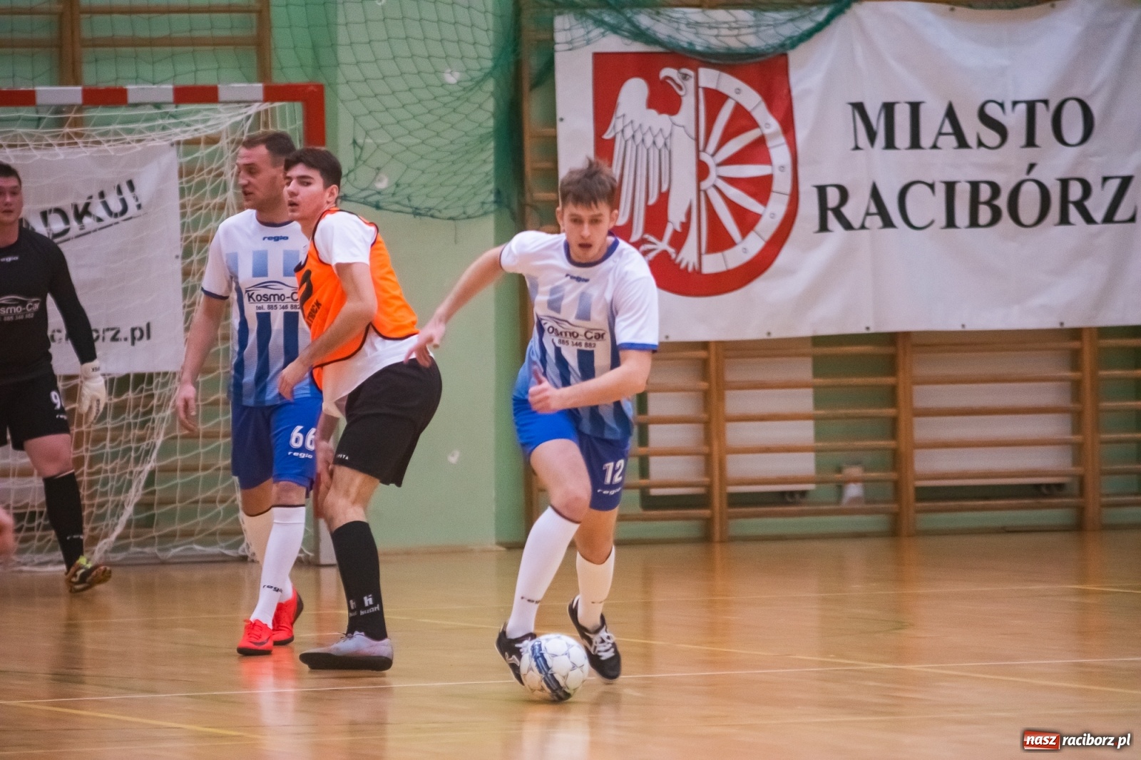 Zdjęcie w galerii na portalu naszraciborz.pl: Salon Fryzjerski bezlitosny dla Bruks Team [FOTO i WIDEO] wiadomości z regionu