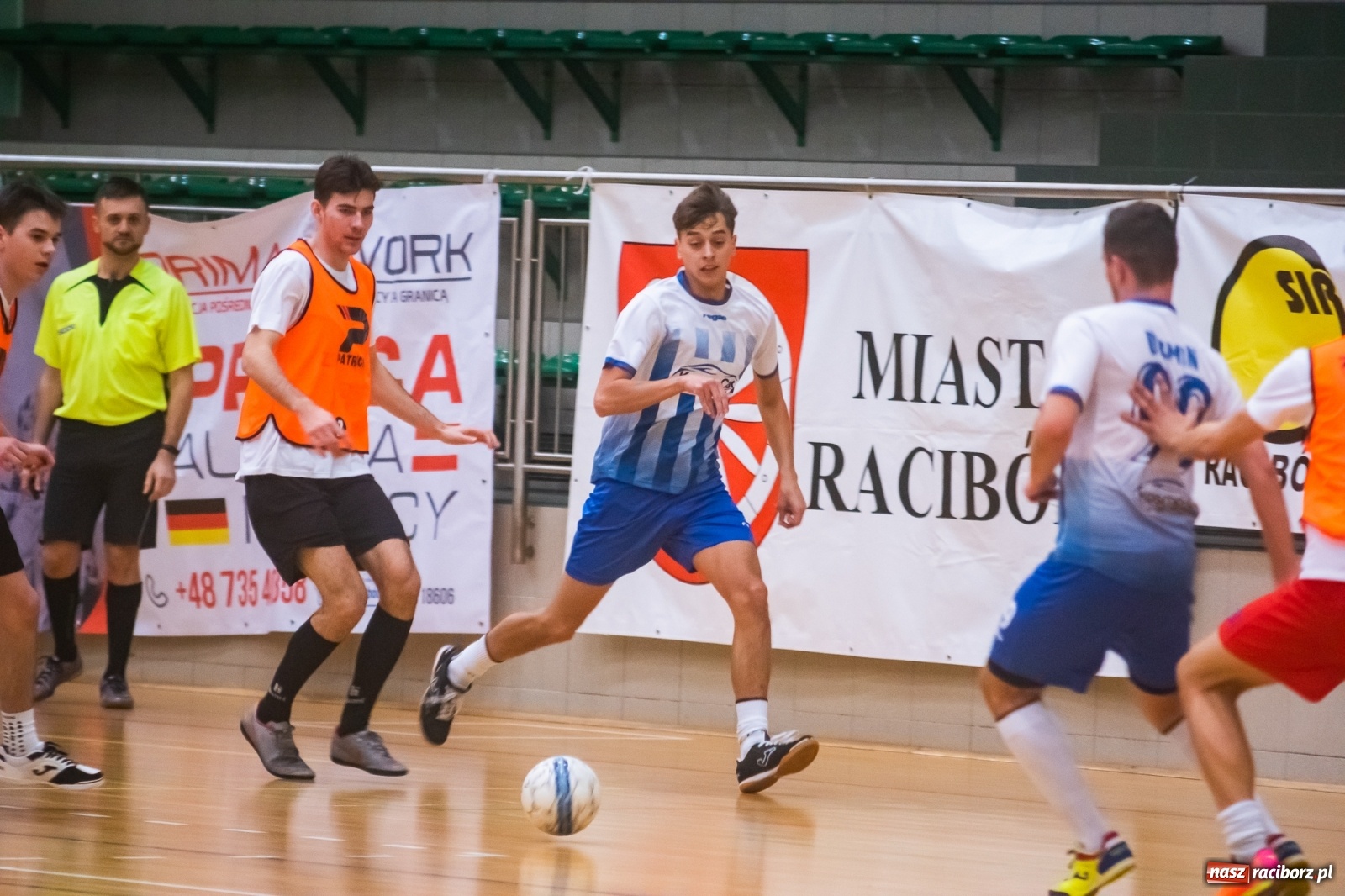 Zdjęcie w galerii na portalu naszraciborz.pl: Salon Fryzjerski bezlitosny dla Bruks Team [FOTO i WIDEO] wiadomości z regionu