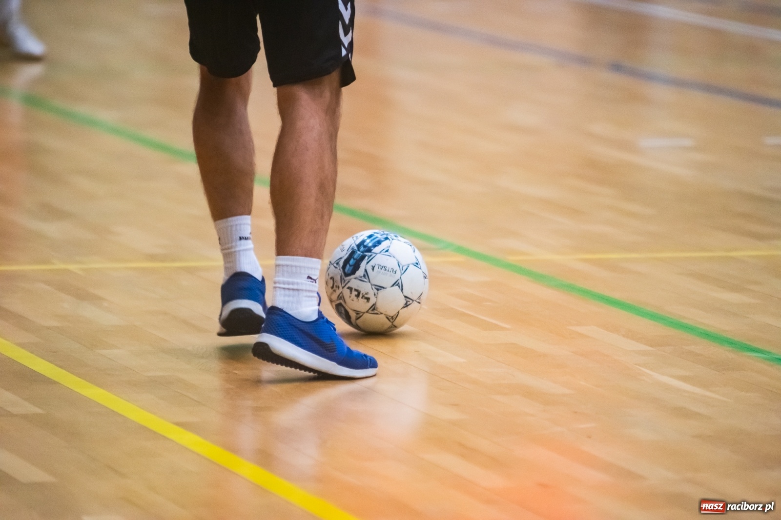 Zdjęcie w galerii na portalu naszraciborz.pl: Salon Fryzjerski bezlitosny dla Bruks Team [FOTO i WIDEO] wiadomości z regionu